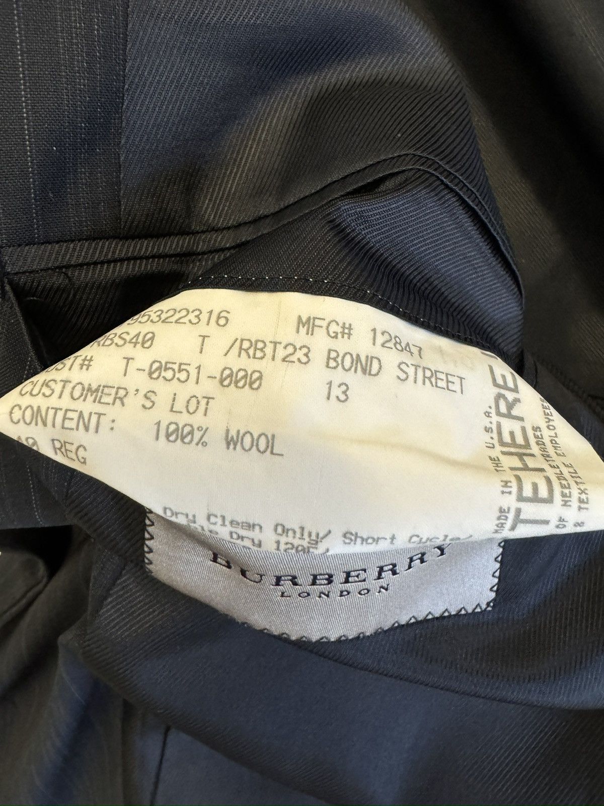 Burberry Burberry London Wool Shadow Stripe Jacket in Navy 40R Size 40R - 8 Thumbnail