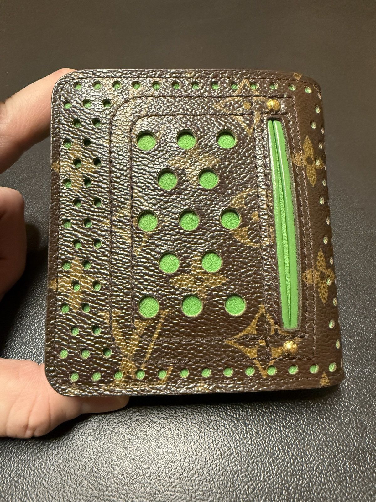Louis Vuitton Louis Vuitton Monogram Perforated Green Zip Compact Wallet Size ONE SIZE - 5 Thumbnail