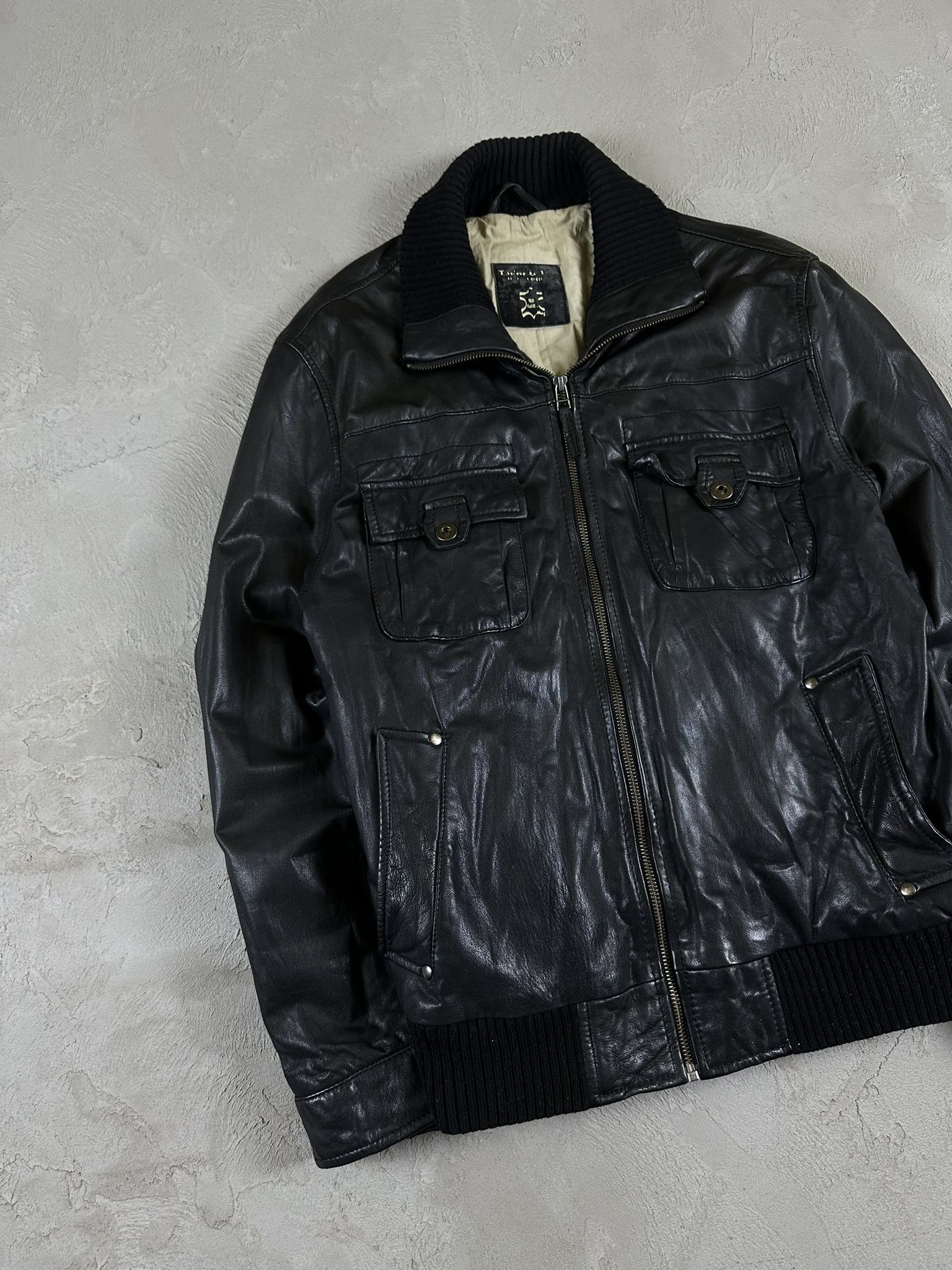 Vintage Vintage Leather Boxy Bomber Jacket Size US S / EU 44-46 / 1 - 2 Thumbnail