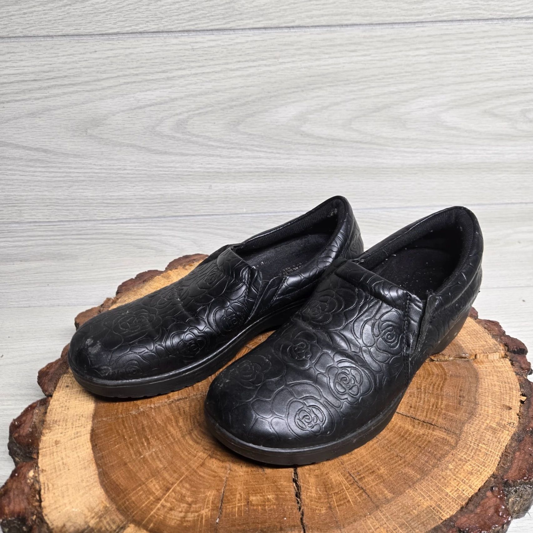 Vintage VINTAGE Easy Street Lyndee Black Clogs Women's Size 8 Non-Slip Casual Footwear Size US 8 / IT 38 - 2 Thumbnail