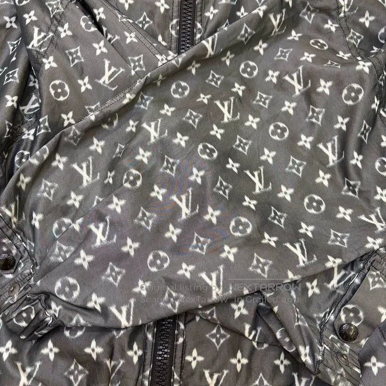 Louis Vuitton Louis Vuitton Black and grey logo full-print hooded zip-up Size XS / US 0-2 / IT 36-38 - 6 Thumbnail