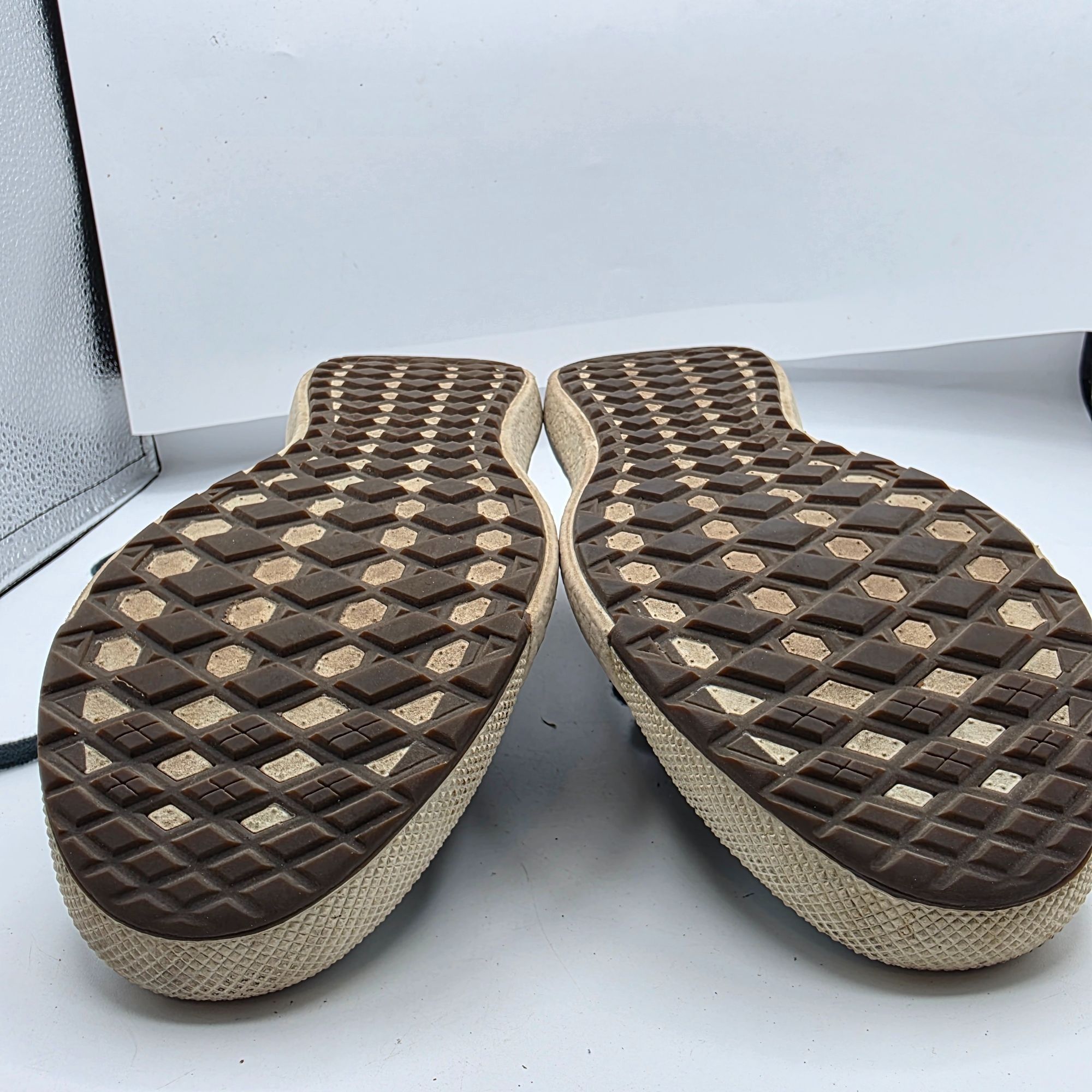 Vans Vans UltraRange EXO Womens Size 6 Green Athletic Shoes Runni Size US 6 / IT 36 - 12 Thumbnail