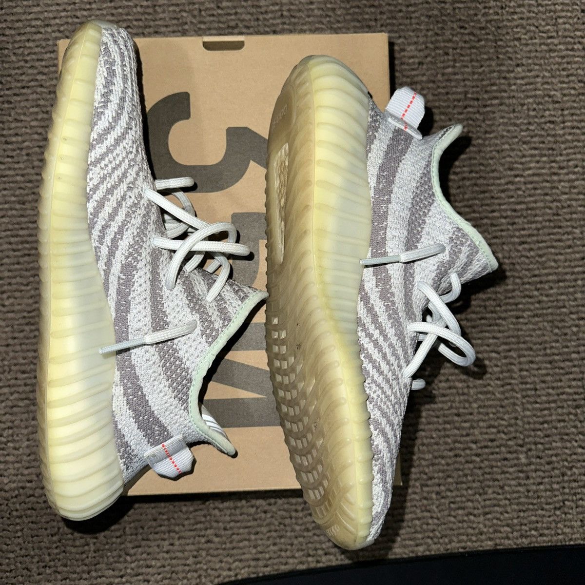 Adidas adidas Yeezy Boost 350 v2 Blue Tint Size US 8 / EU 41 - 2 Thumbnail