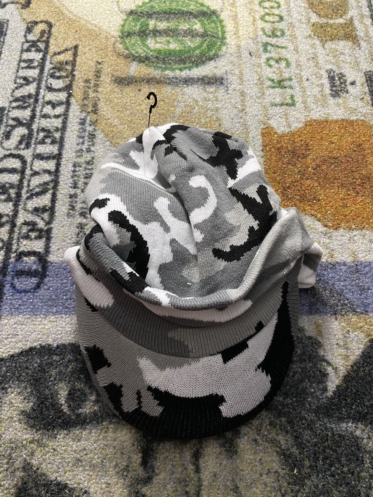 New Era × Palace Palace New Era Peak Beanie Size ONE SIZE - 2 Thumbnail