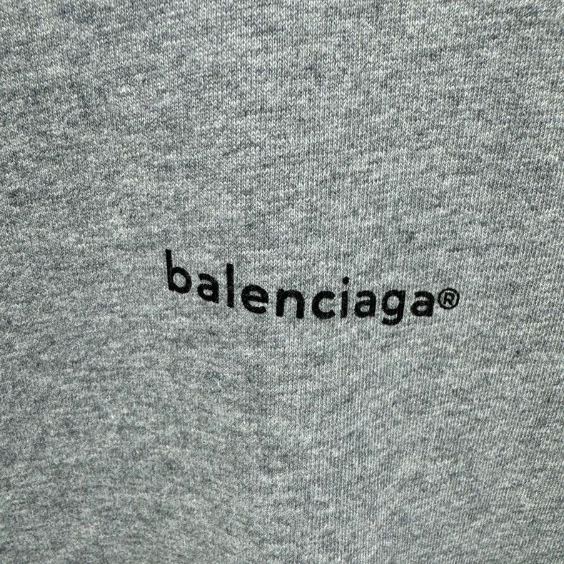 Balenciaga Balenciaga Small Letter Grey Basic Short Sleeve Size US S / EU 44-46 / 1 - 3 Thumbnail