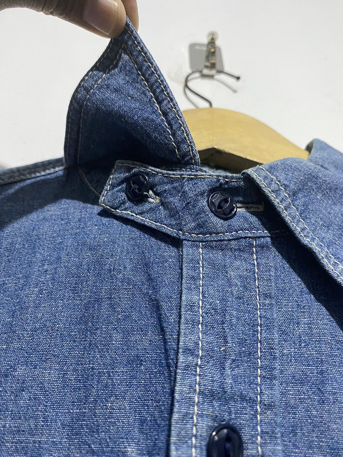Edwin × Japanese Brand × Vintage 1990s edwin over works factory denim shirt Size US L / EU 52-54 / 3 - 6 Thumbnail