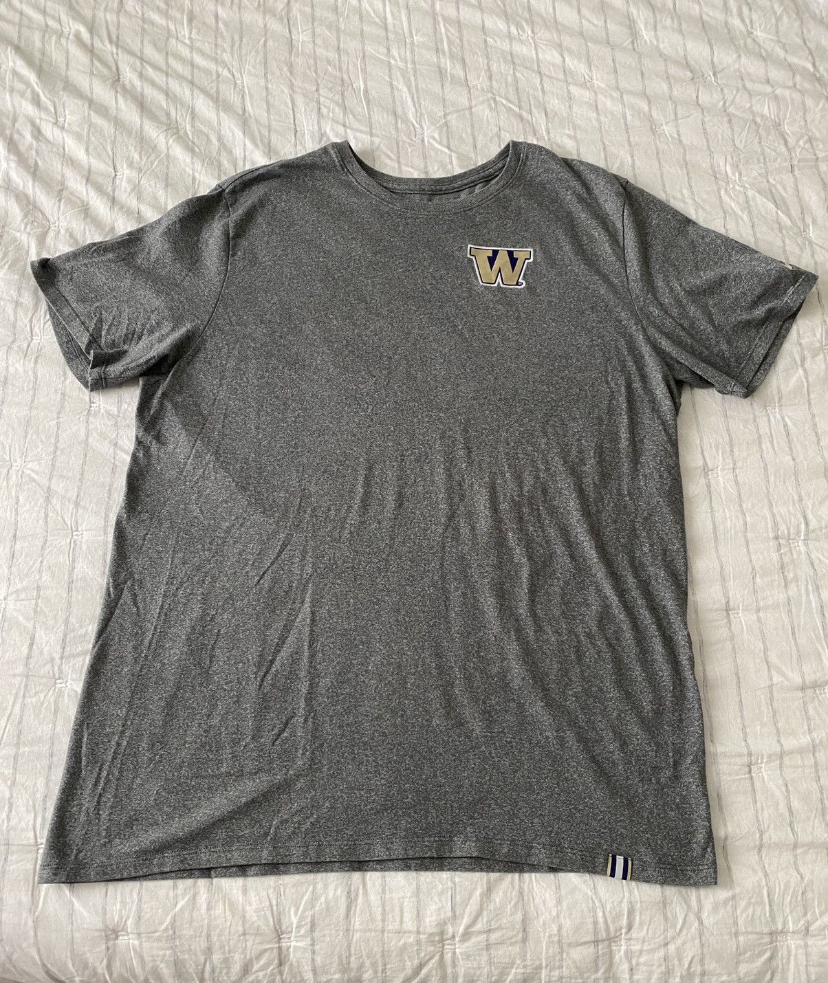 Vintage Nike University of Washington Logo T-shirt XL Size US XL / EU 56 / 4 - 3 Thumbnail