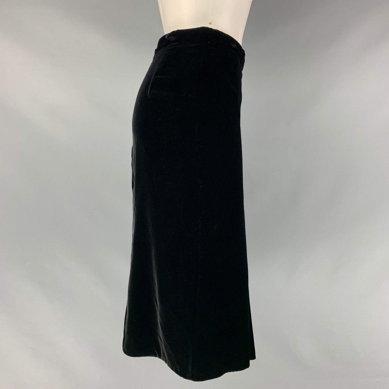 Dolce & Gabbana Size 4 Black Viscose & Silk Solid Pleated Skirt Size 27" / US 4 / IT 40 - 2 Thumbnail