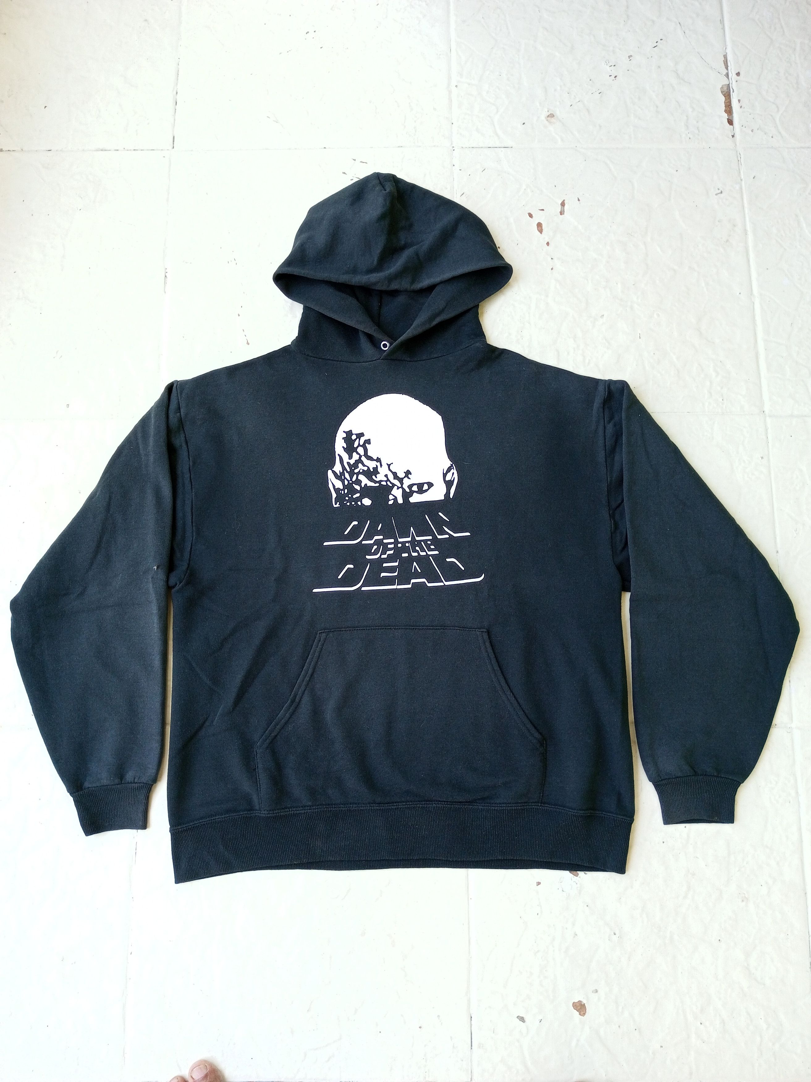 Vintage Vintage 2000's DAWN OF THE DEAD movie promo hoodie Size US L / EU 52-54 / 3 - 4 Thumbnail