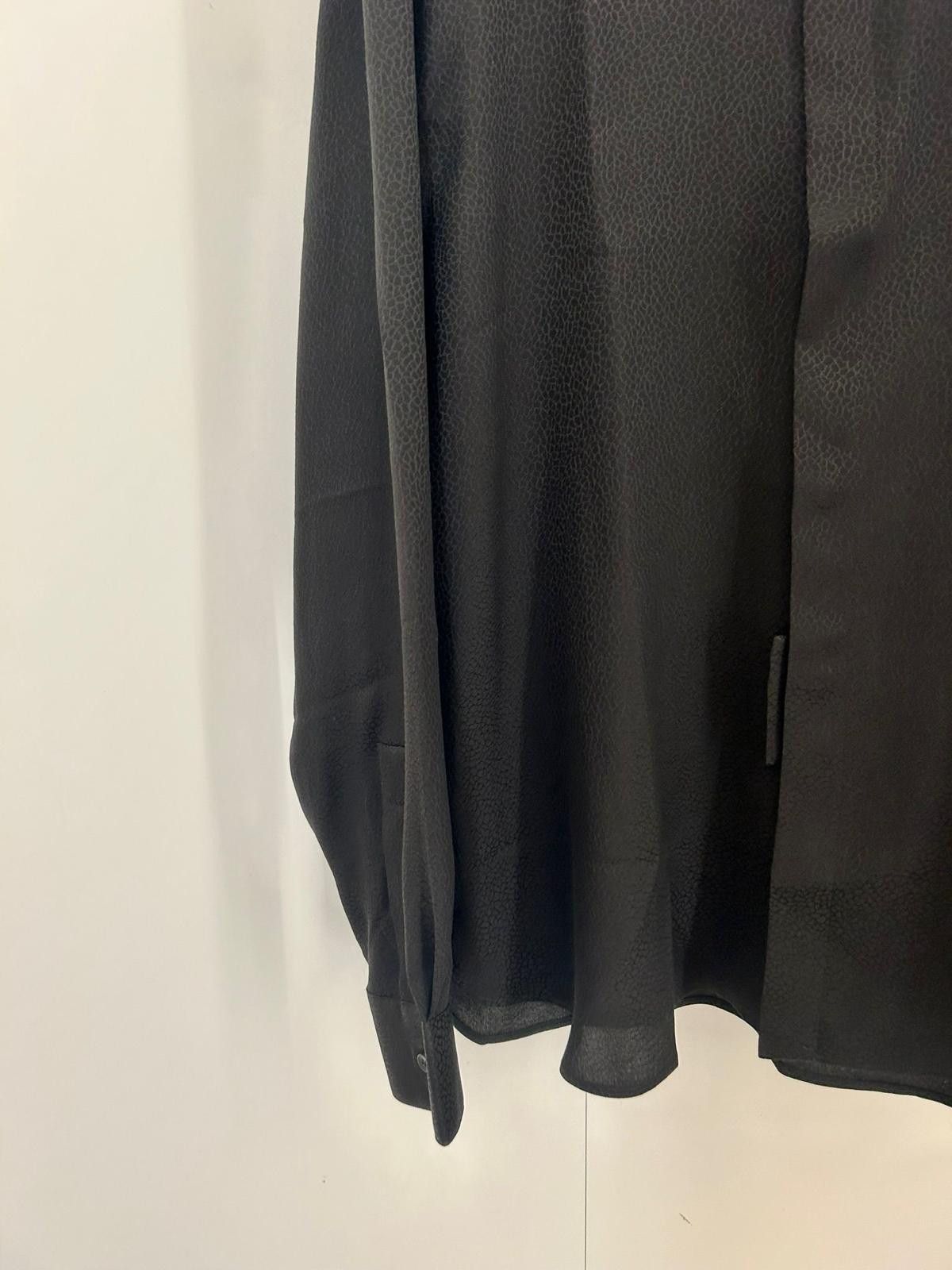 Saint Laurent Paris Shirt with a Yves collar and straight shoulders Size US L / EU 52-54 / 3 - 3 Thumbnail