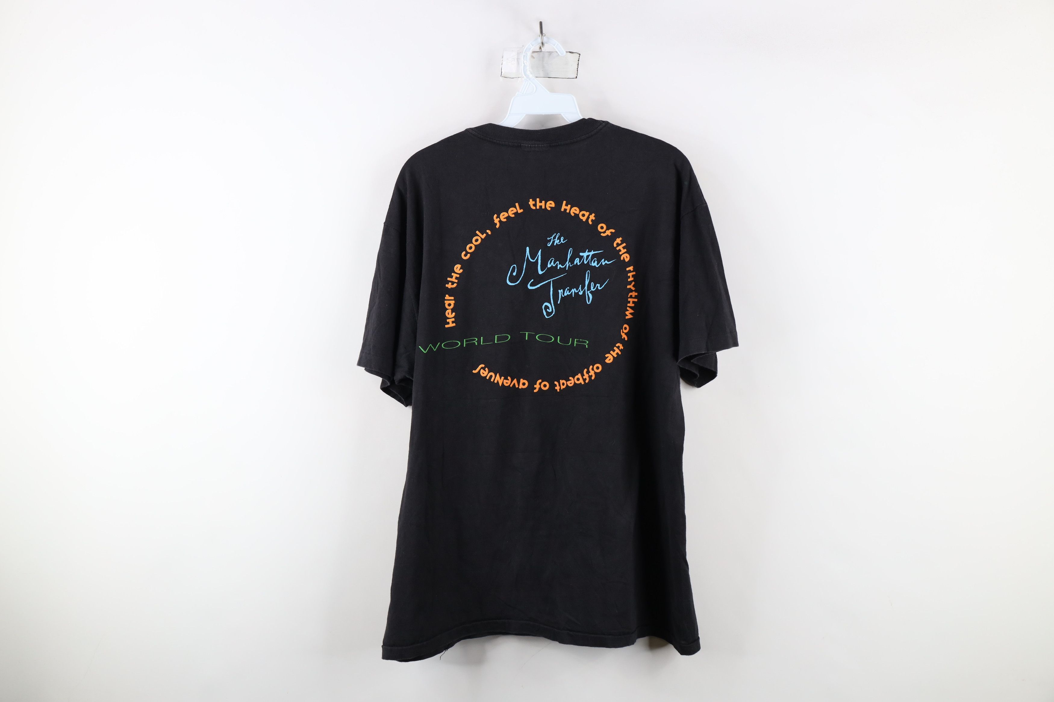Vintage Vintage 90s World Tour The Manhattan Transfer Band T-Shirt Size US L / EU 52-54 / 3 - 13 Thumbnail
