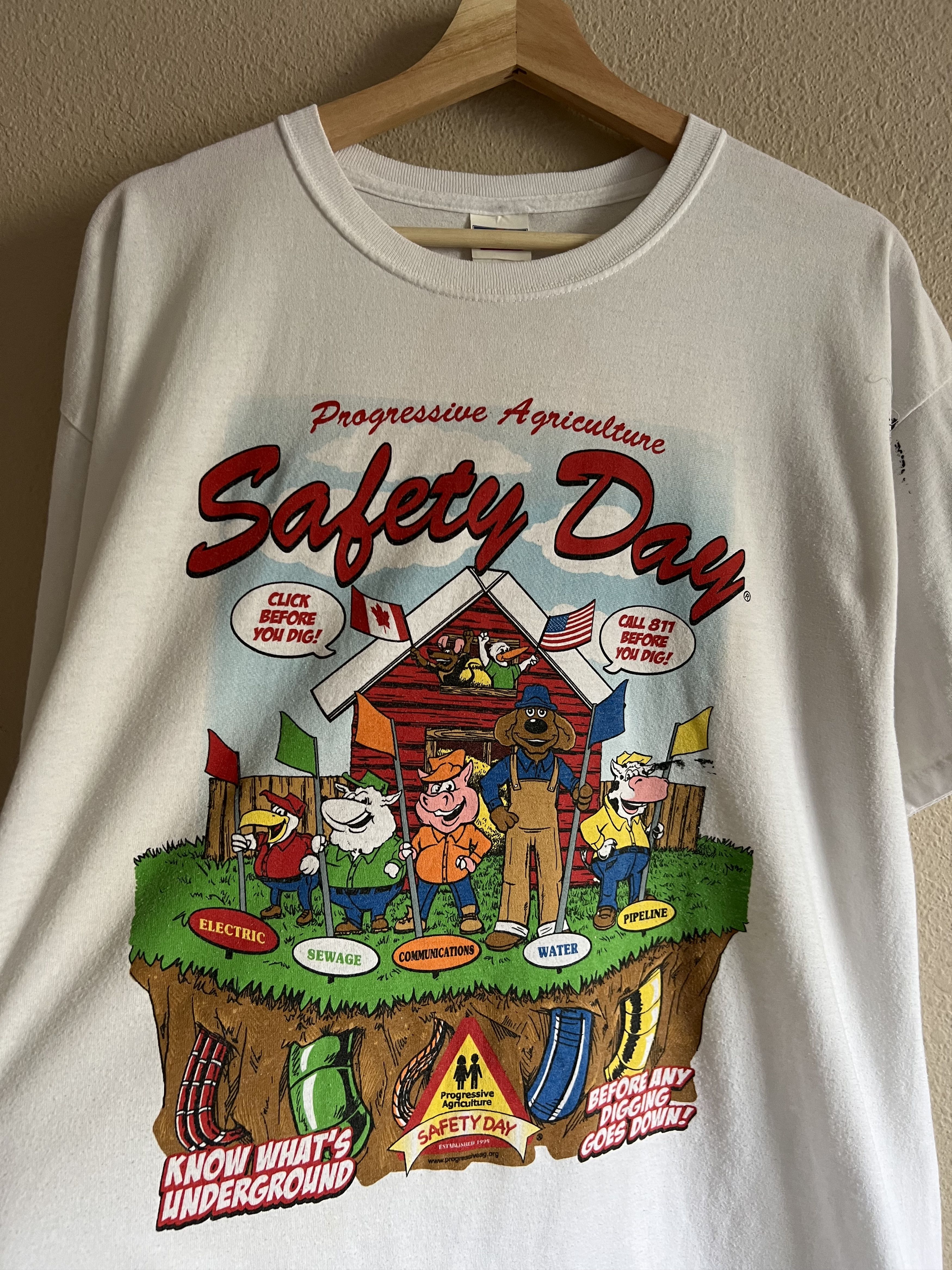 Vintage Y2K Progressive Agriculture Safety Day Tee Size US XL / EU 56 / 4 - 1 Thumbnail