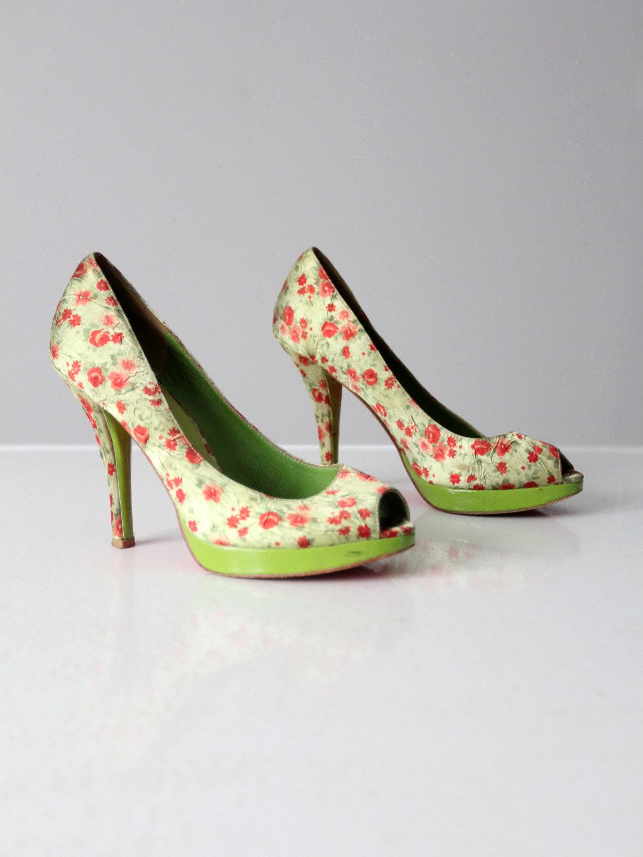 Betsey Johnson Betsey Johnson green floral pumps Size US 8 / IT 38 - 6 Thumbnail