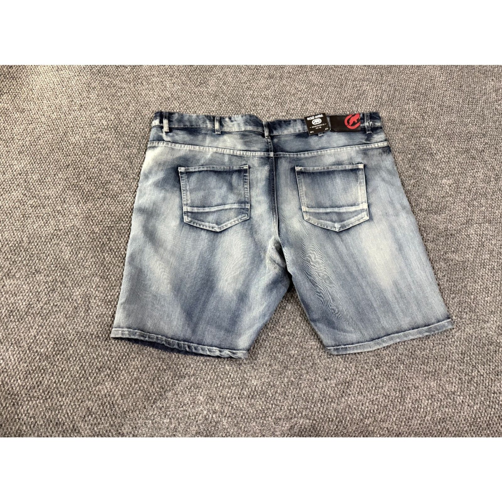 Ecko Unltd. Ecko Unltd. Shorts Mens 48 Blue Relaxed Fit Denim Vintage HipHop Casual 5-Pocket Zipper Broken Origin China Regular Size Size US 32 / EU 48 - 7 Thumbnail