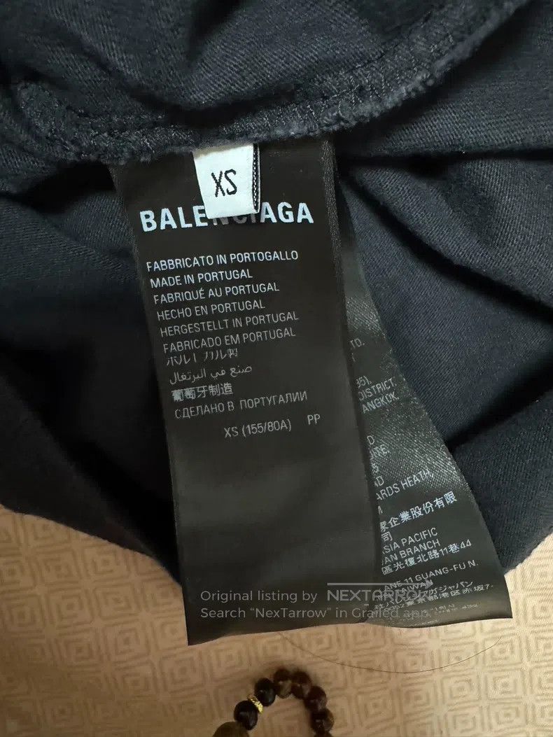 Balenciaga Balenciaga New Year Letter T-Shirt Size US XS / EU 42 / 0 - 5 Thumbnail