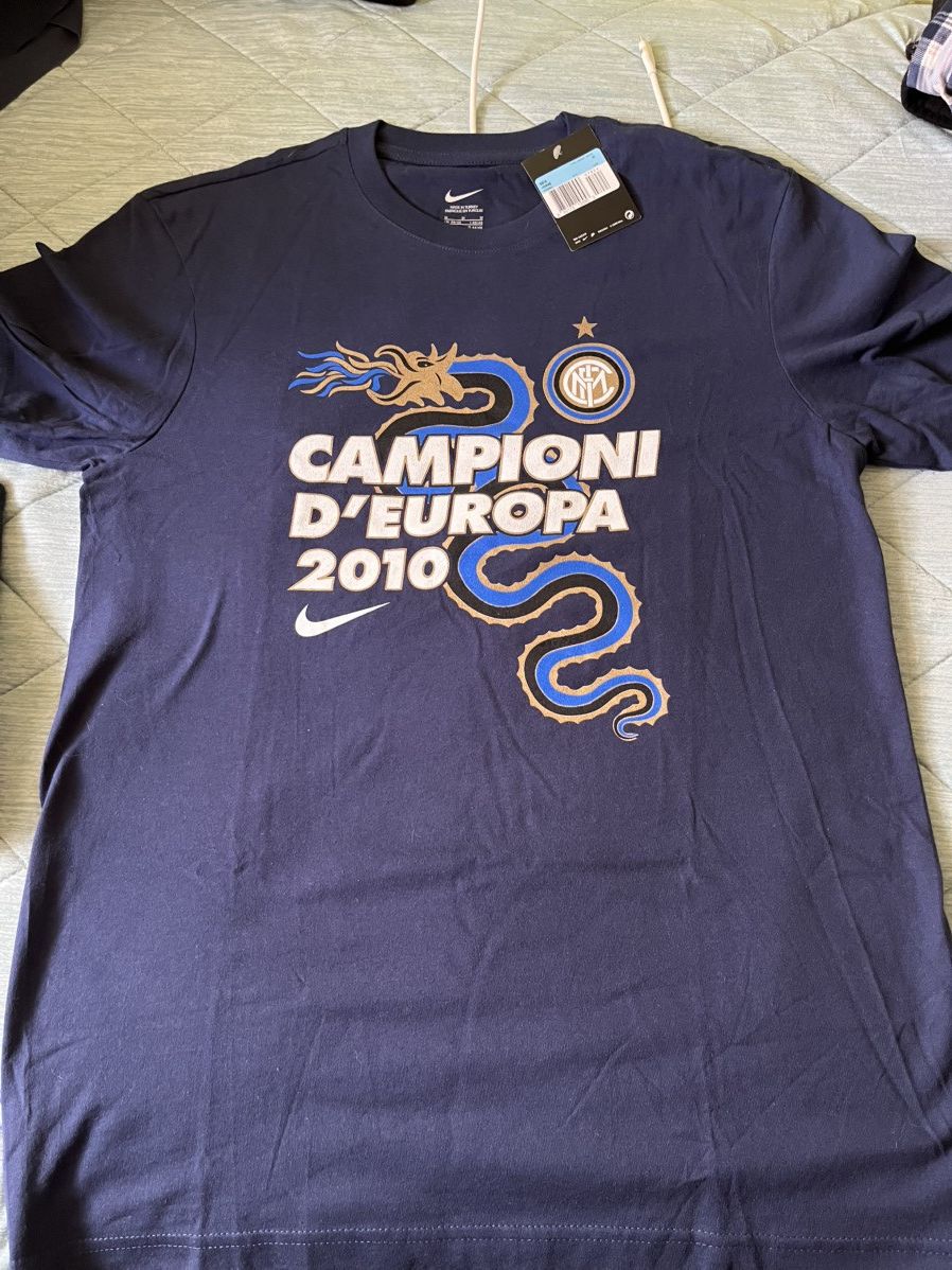 Nike VINTAGE INTER MILAN NIKE T SHIRT 2010 Size US M / EU 48-50 / 2 - 1 Thumbnail