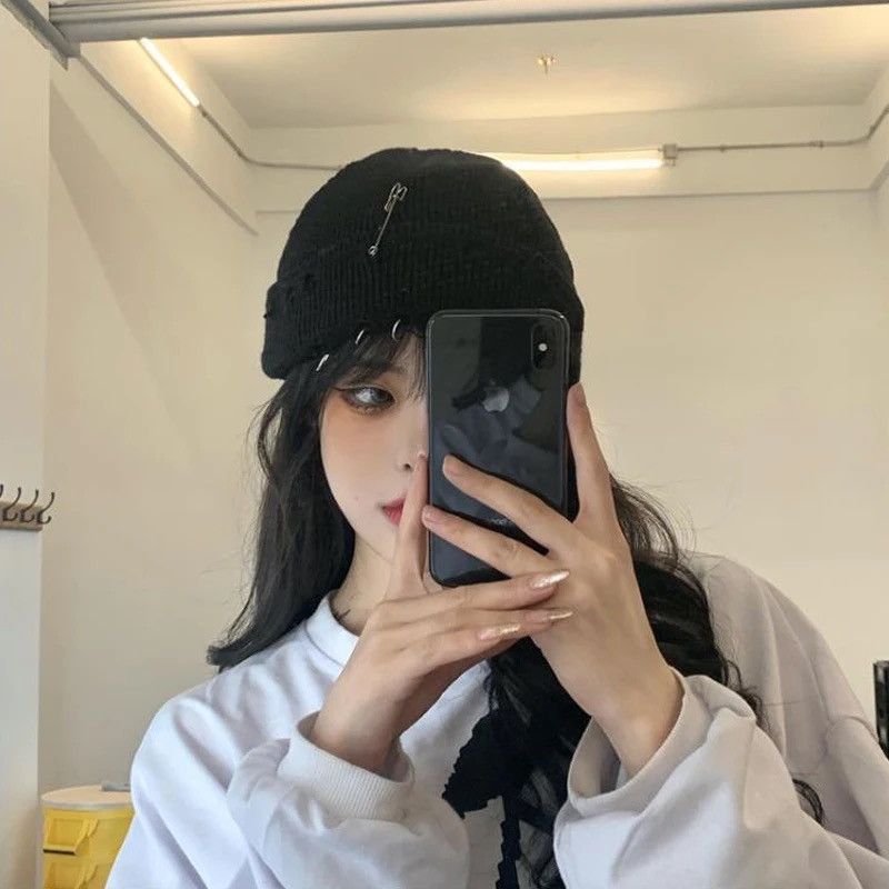 Other Distressed Black Beanie Size ONE SIZE - 3 Thumbnail