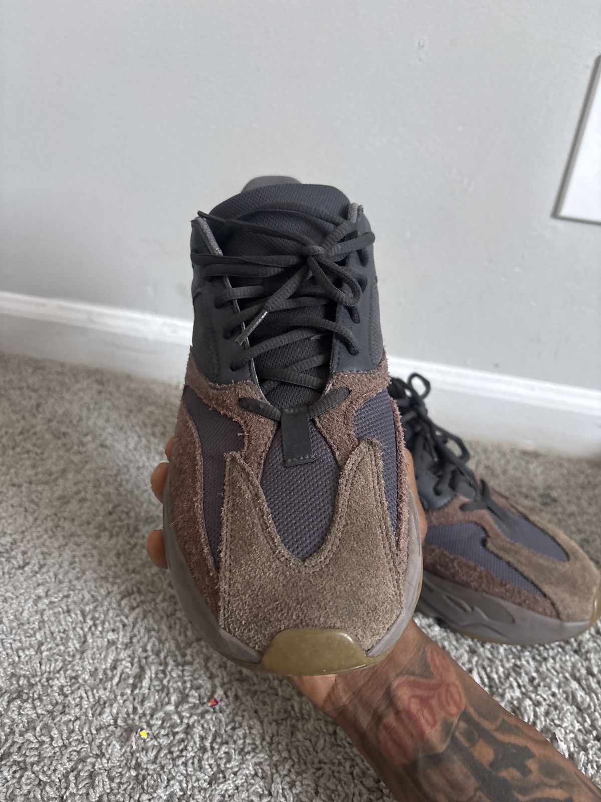 Adidas yeezy 700 mauve Size US 12 / EU 45 - 5 Thumbnail