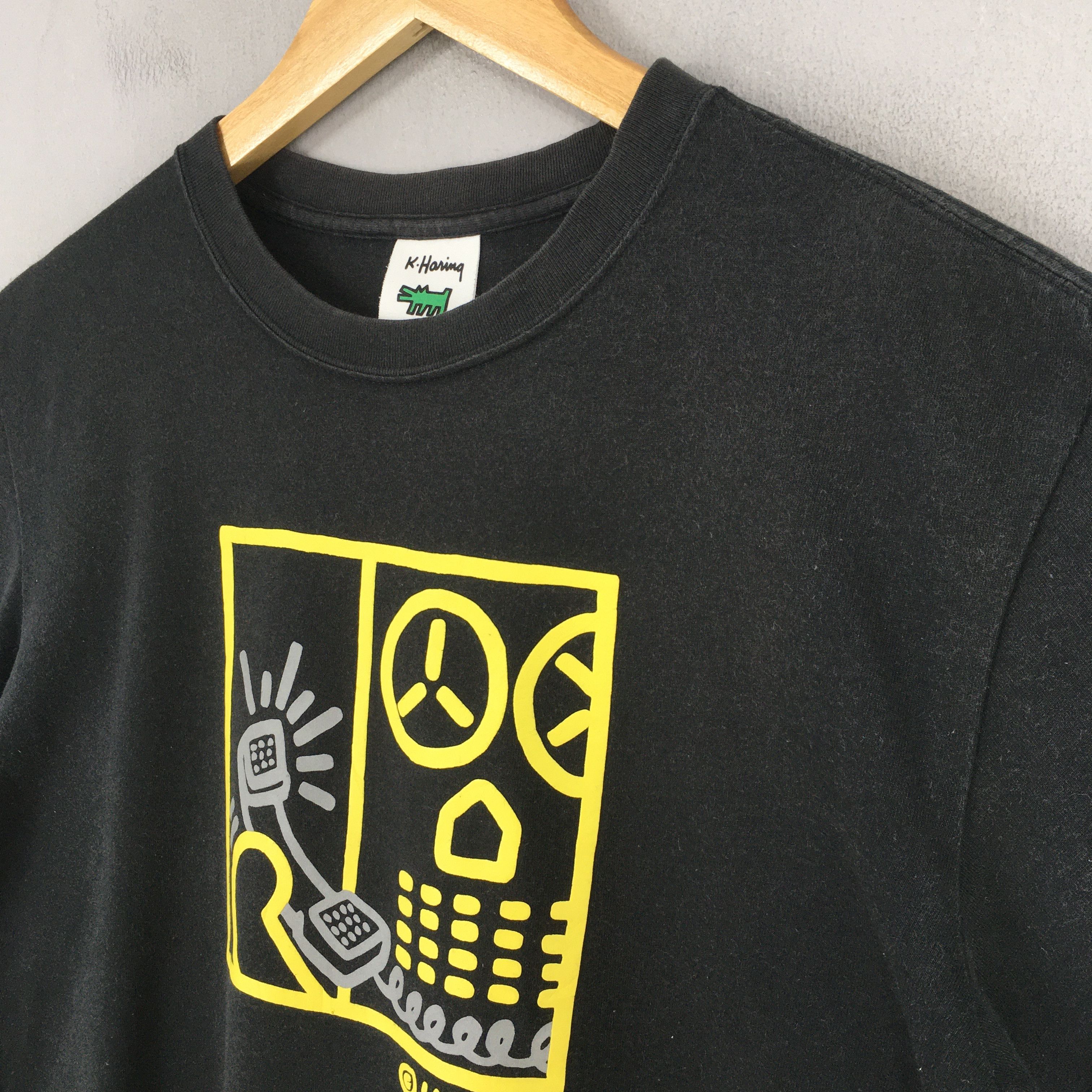 Keith Haring × Vintage 90s Keith Haring Telephone Pop Art Lithographs Tshirt M Size US M / EU 48-50 / 2 - 3 Thumbnail