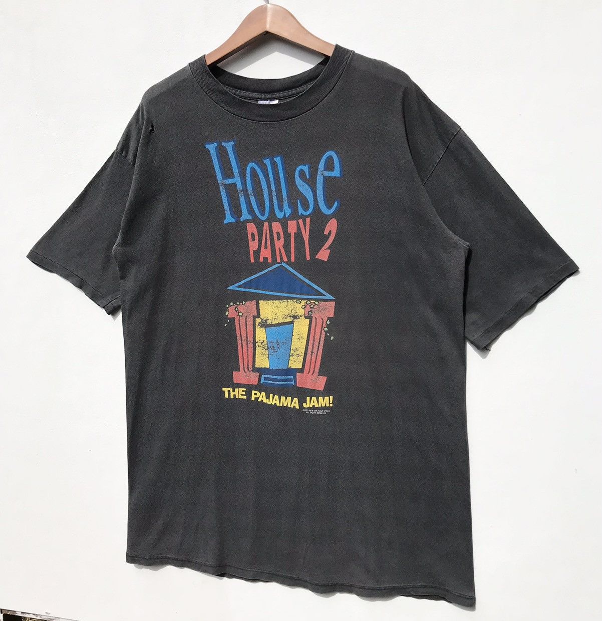 Vintage Vintage 1992 House The Party 2 The Pajama Jam Shirt SunFaded Size US L / EU 52-54 / 3 - 3 Thumbnail