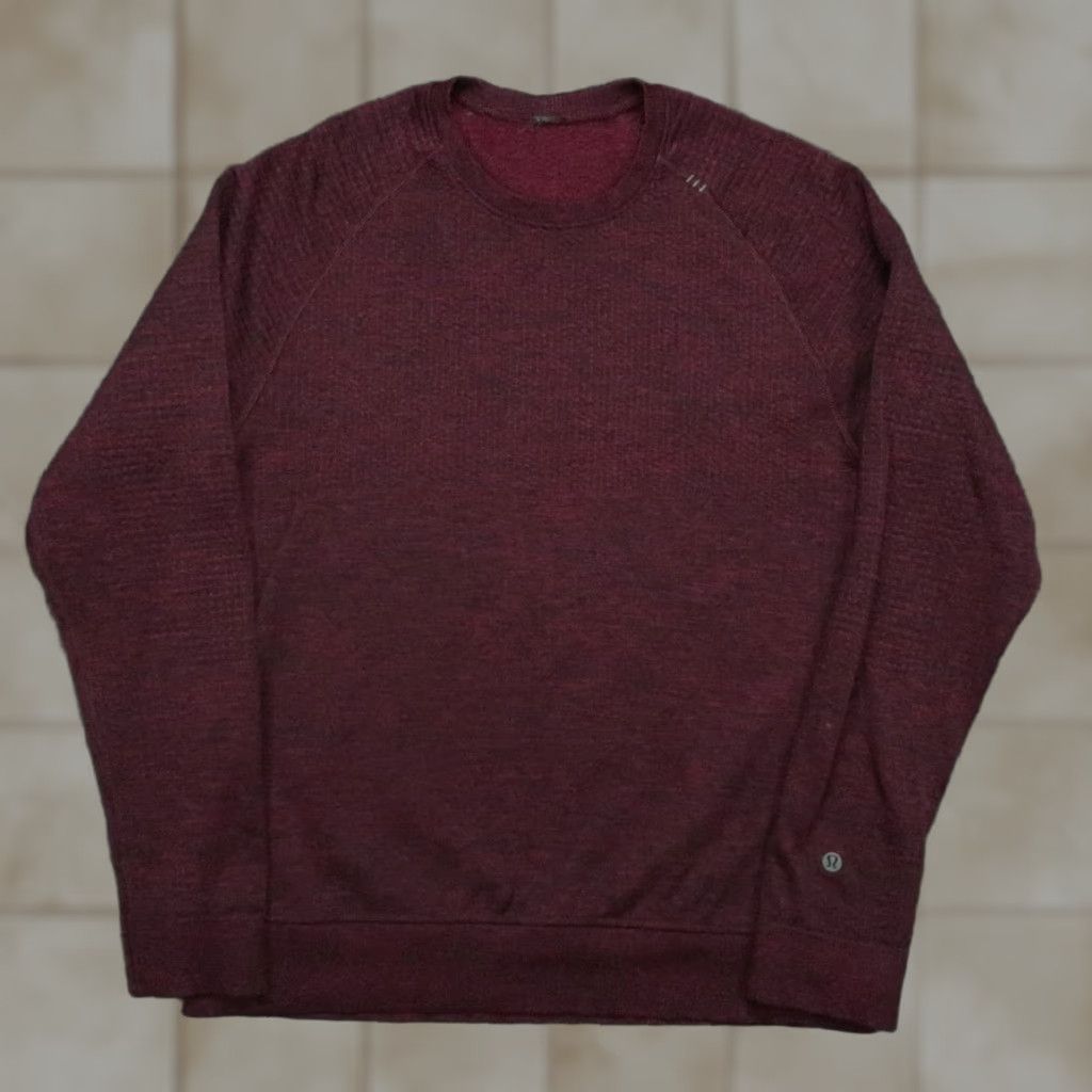 Lululemon Lululemon Pullover Mens Small Red Engineered Warmth Long Sleeve Crew Size US S / EU 44-46 / 1 - 1 Thumbnail