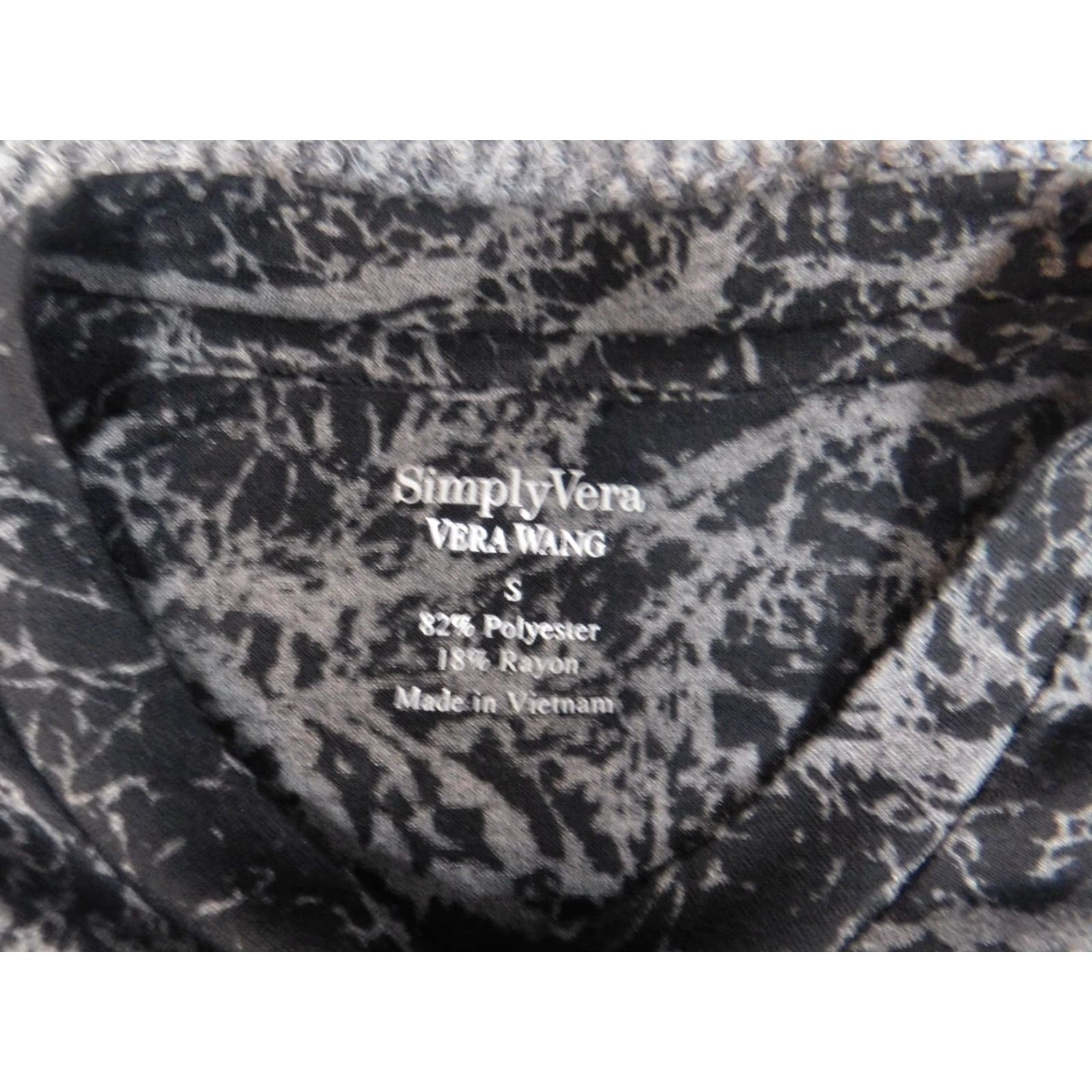 Vintage Simply Vera Vera Wang Blouse S Womens Black Floral Stretch Pullover Top Size S / US 4 / IT 40 - 4 Thumbnail