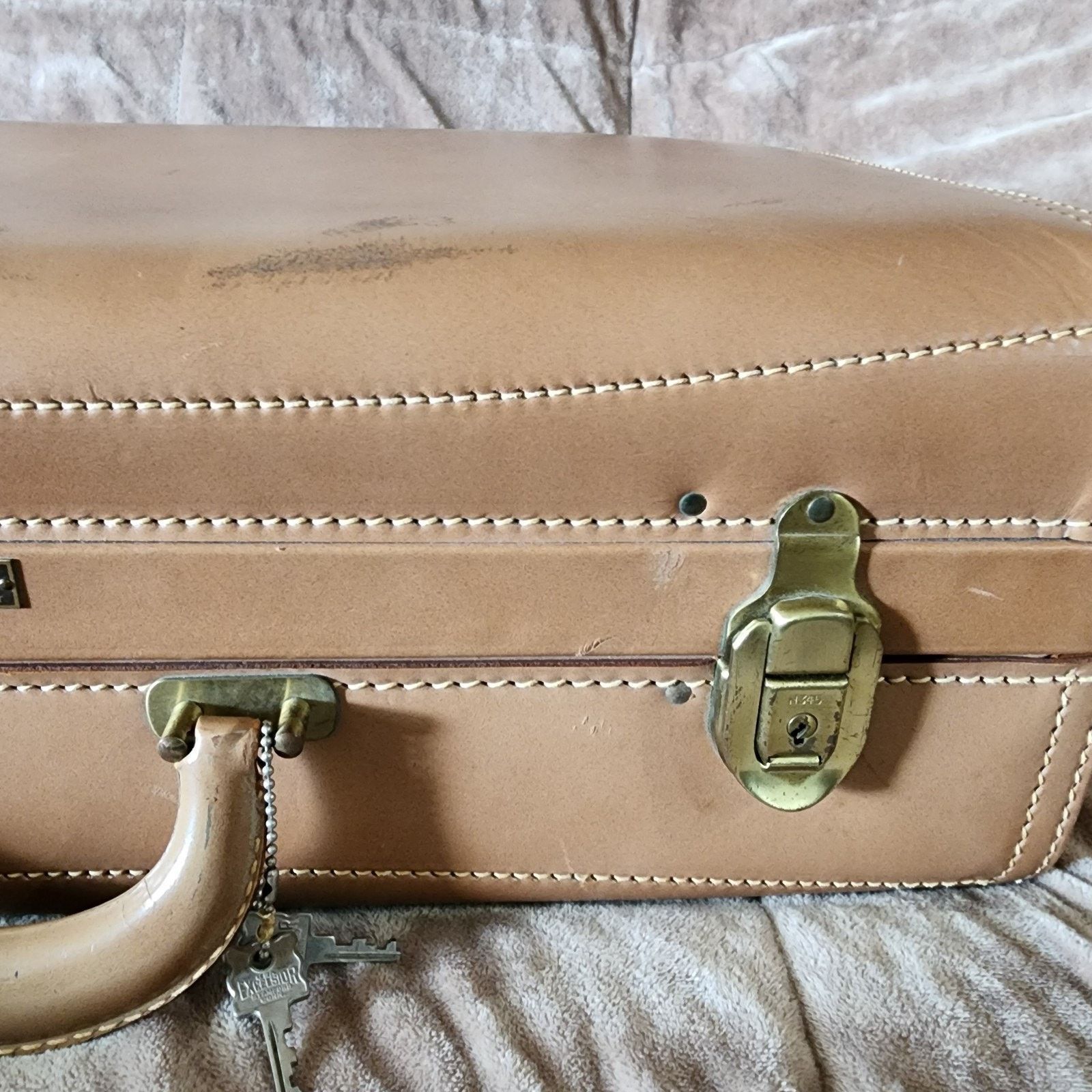 Hartmann Hartmann Knocabout Leather Suitcase - 21"x12"x"6 - Vintage Size ONE SIZE - 9 Thumbnail