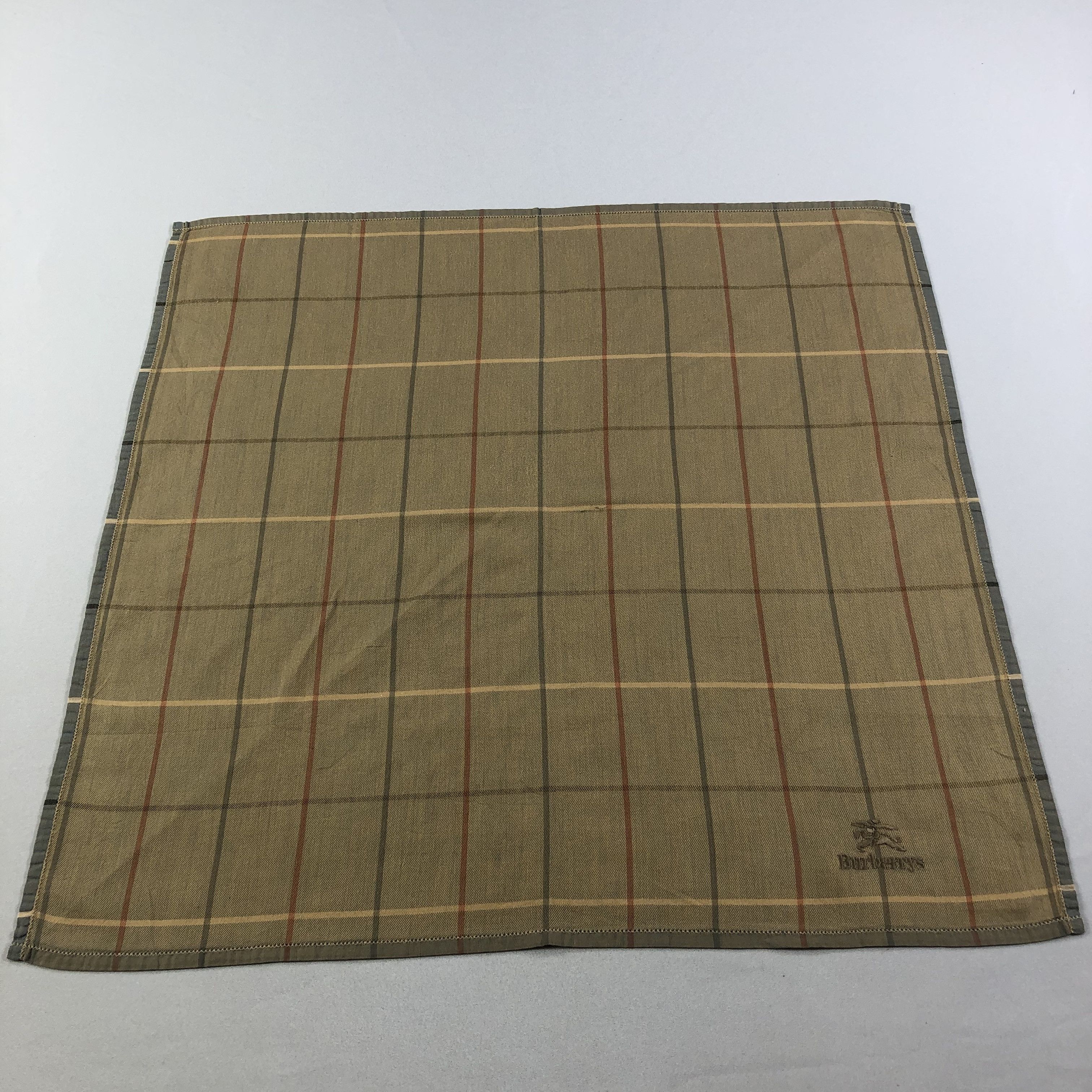 Burberry Burberrys Handkerchief Neckerchief Bandana H1858 Size ONE SIZE - 2 Thumbnail