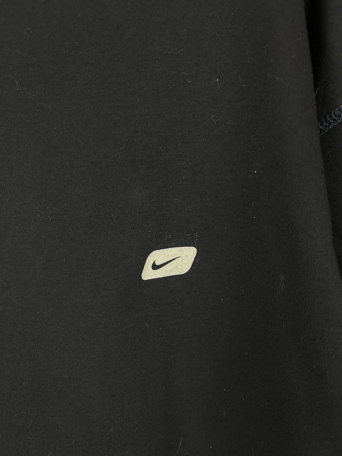 Nike Nike vintage y2k black small logo basic tee shirt Size US XL / EU 56 / 4 - 8 Thumbnail