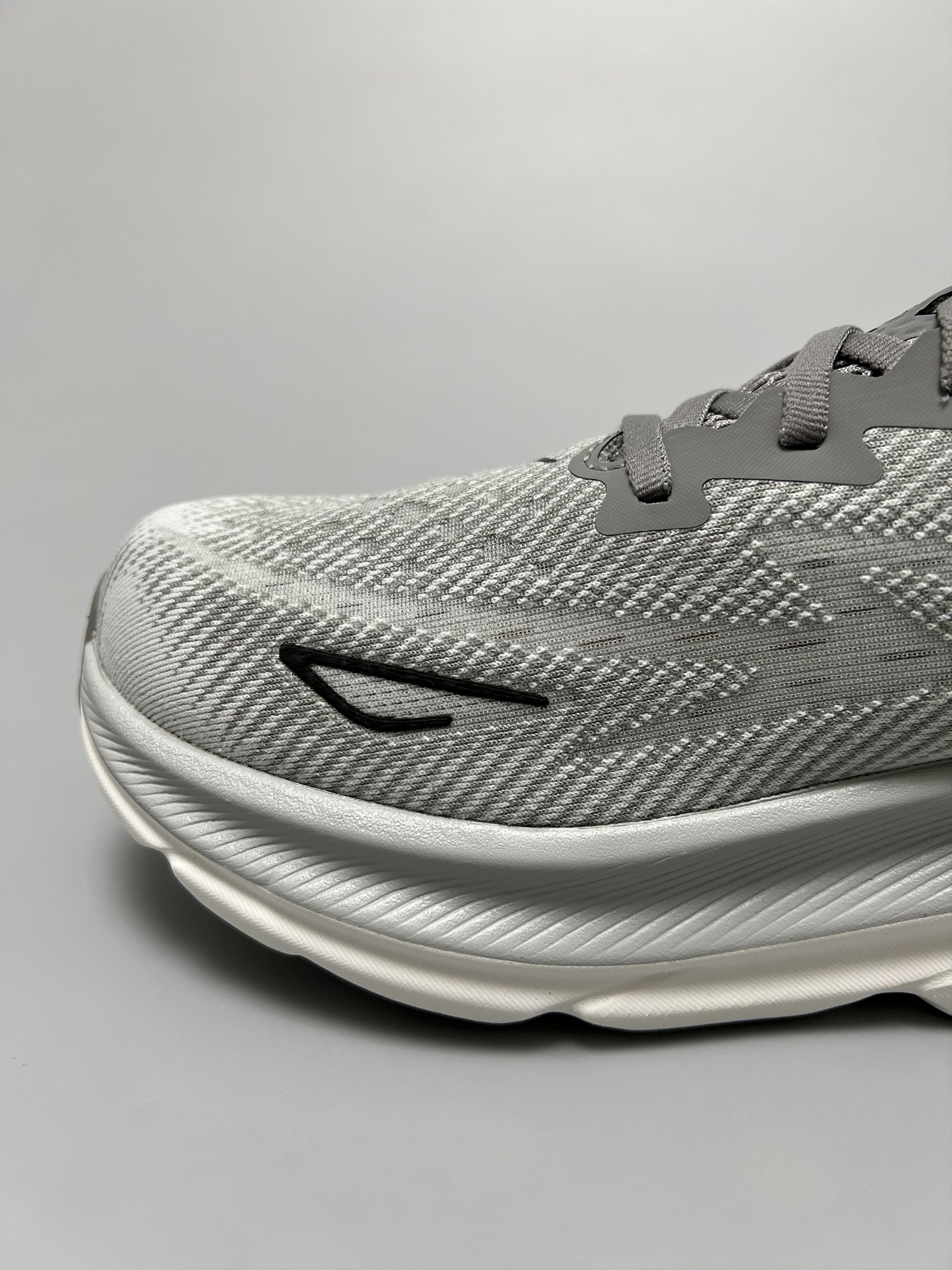 Hoka 11.5EE Hoka One One Clifton 9 Wide Running Shoes Walking Gym Size US 11.5 / EU 44-45 - 10 Thumbnail