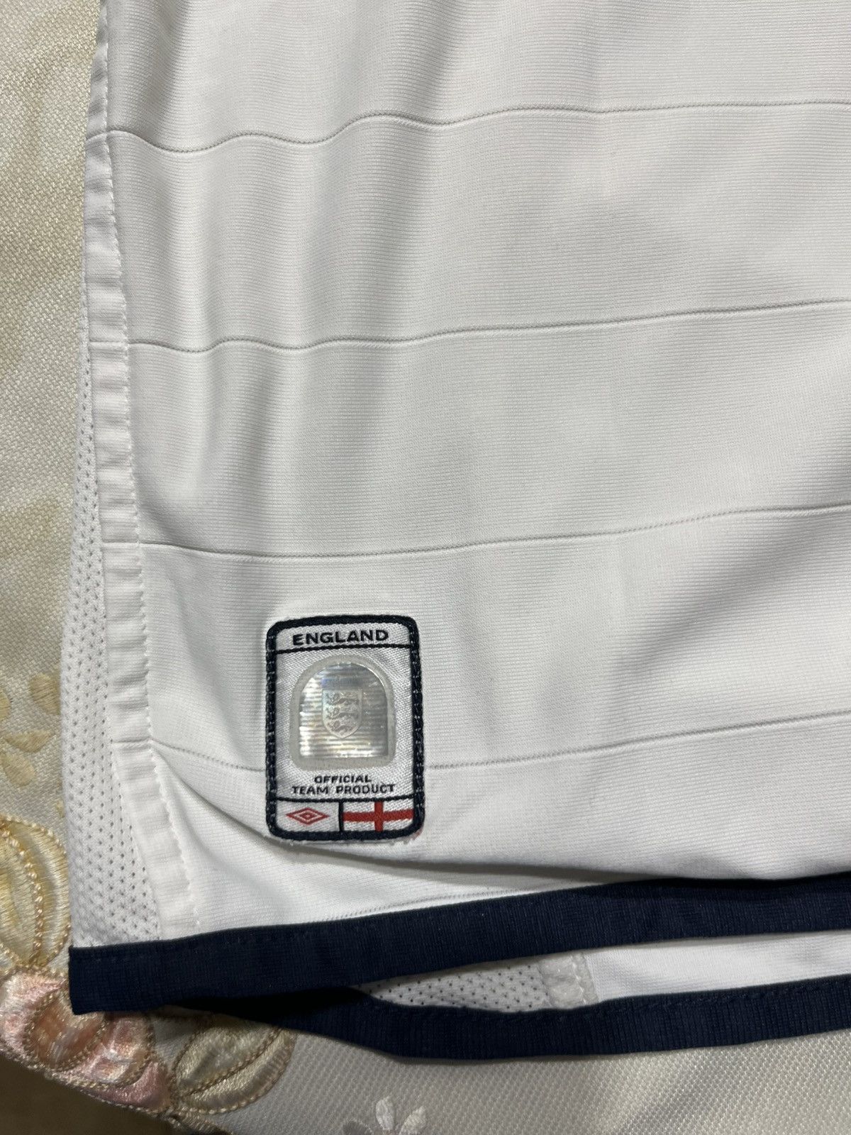 Umbro Vintage authentic Umbro England 2003-2005 reversible jersey Size US XXL / EU 58 / 5 - 4 Thumbnail