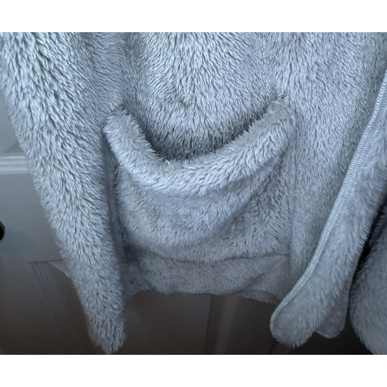 & Other Stories Plus Hooded Faux Fur Vest W/square Pockets, Light gray Size 3XL / US 20-22 - 6 Thumbnail