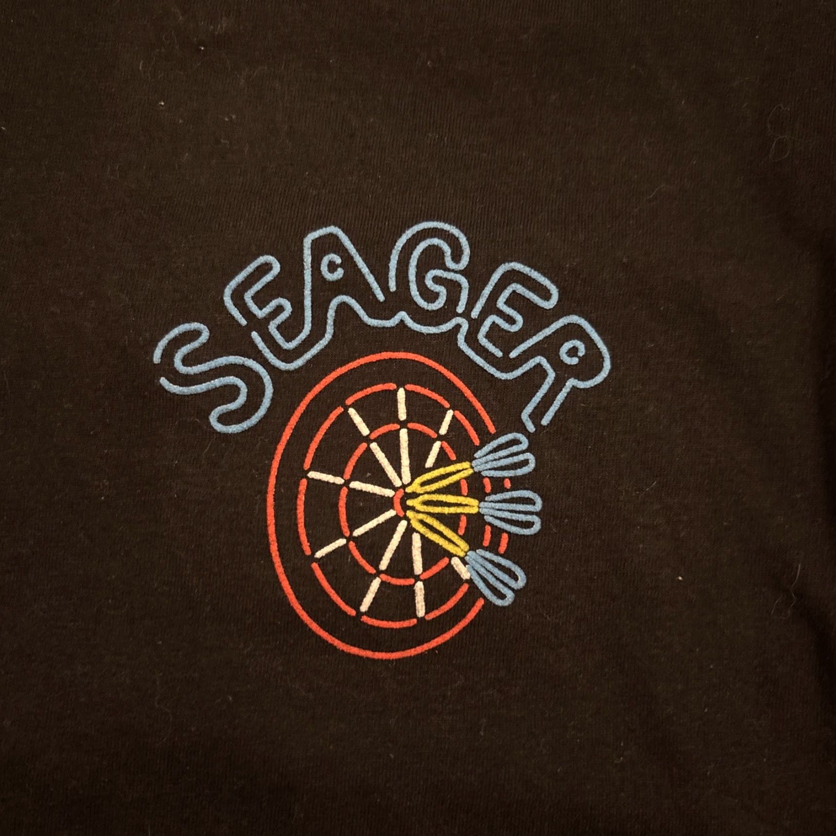 Vintage VINTAGE Seager Grit Company T-Shirt Size S Black Darts Western Mens Size US S / EU 44-46 / 1 - 2 Thumbnail