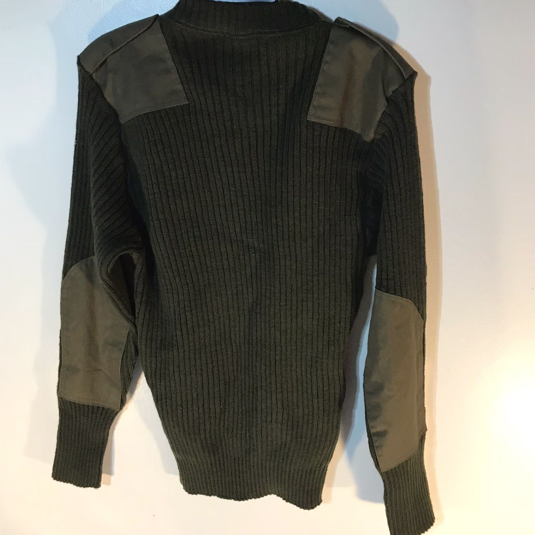 Vintage Defense Logistics Agency Wool Sweater Pullover Mens Large Green Heavyweight Casual Classic Size US L / EU 52-54 / 3 - 2 Thumbnail