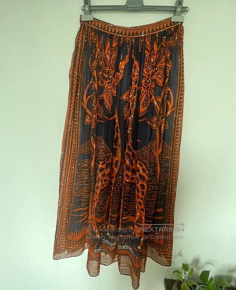 Valentino Valentino Skirt of the half Size M / US 6-8 / IT 42-44 - 2 Thumbnail