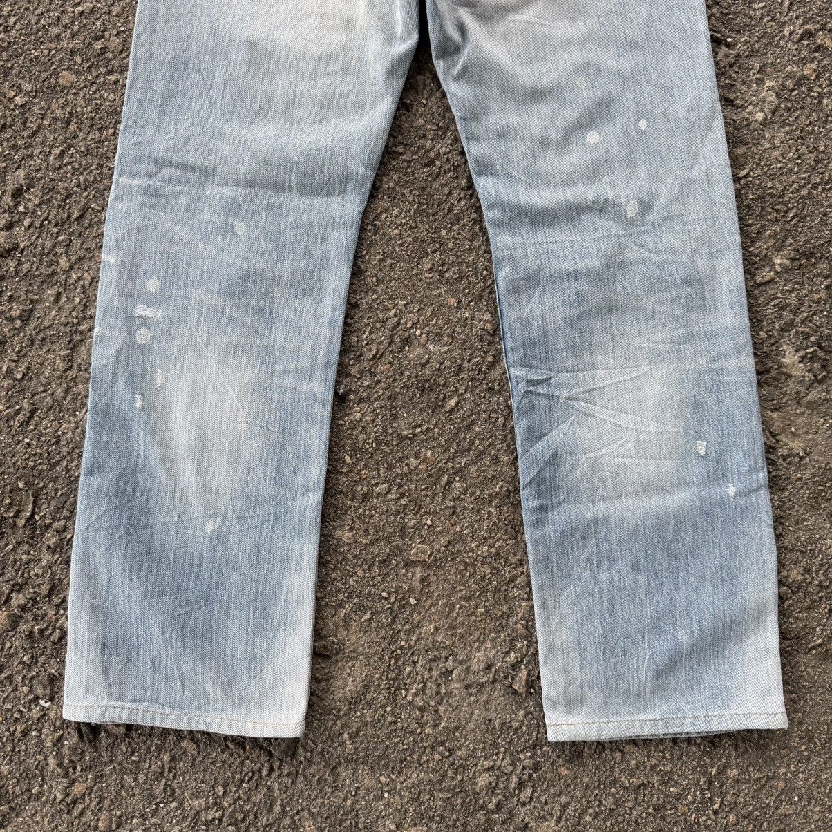 Levi's Vintage Clothing VINTAGE LEVI’S 501 DISTRESSED JEAN DENIM PANTS Size US 31 - 11 Thumbnail