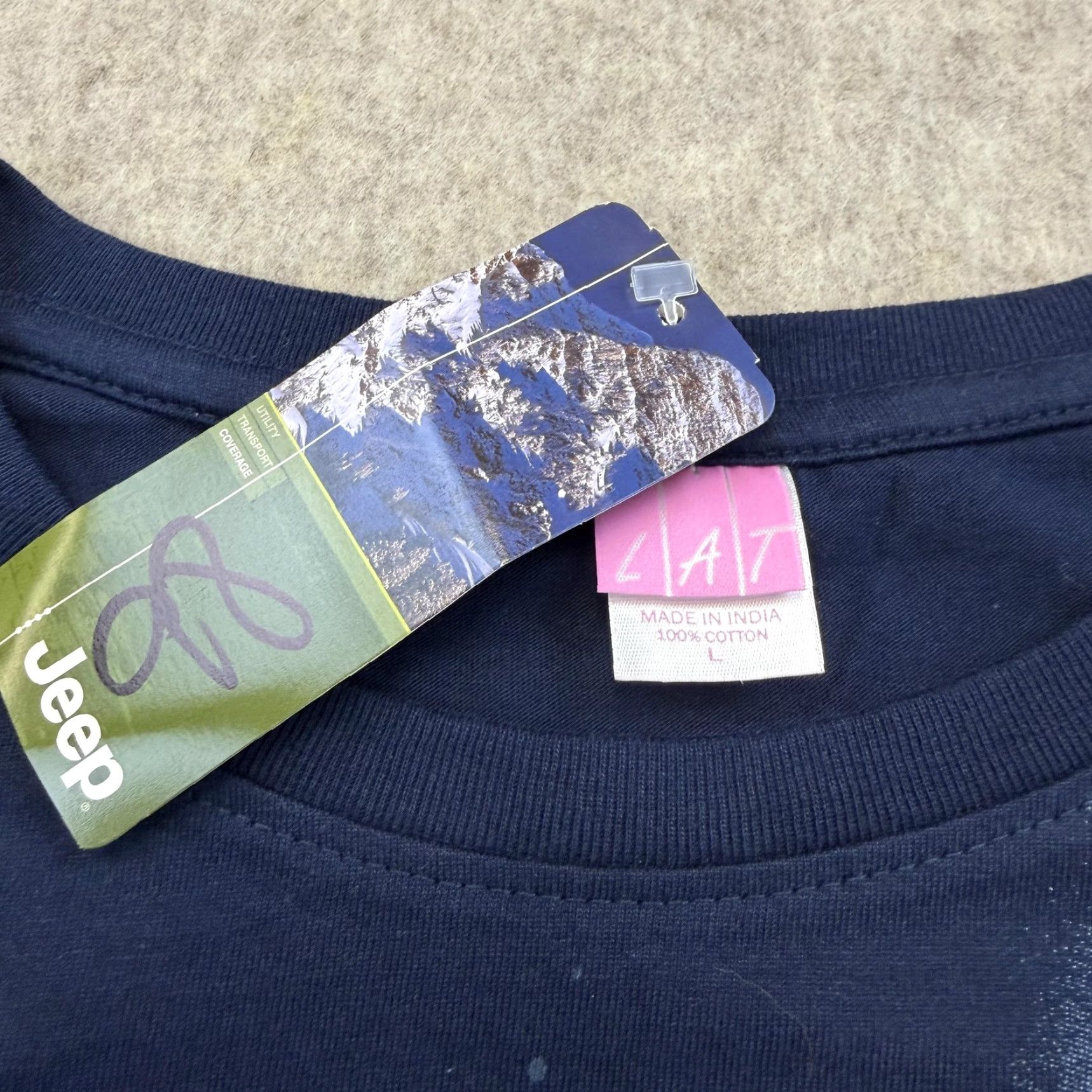 Jeep Jeep Shirt Womens Large Navy Long Sleeve Graphic Wings Tire Tread Logo Blue Cotton Crew Neck Old Style Basic T-Shirt Size L / US 10 / IT 46 - 7 Thumbnail