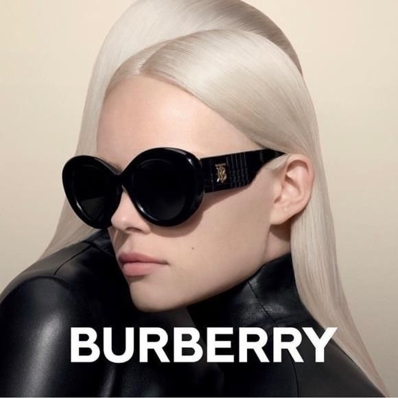 Burberry New - Burberry Women's Sunglasses MARGOT BE4370U 49","descri Size ONE SIZE - 13 Thumbnail