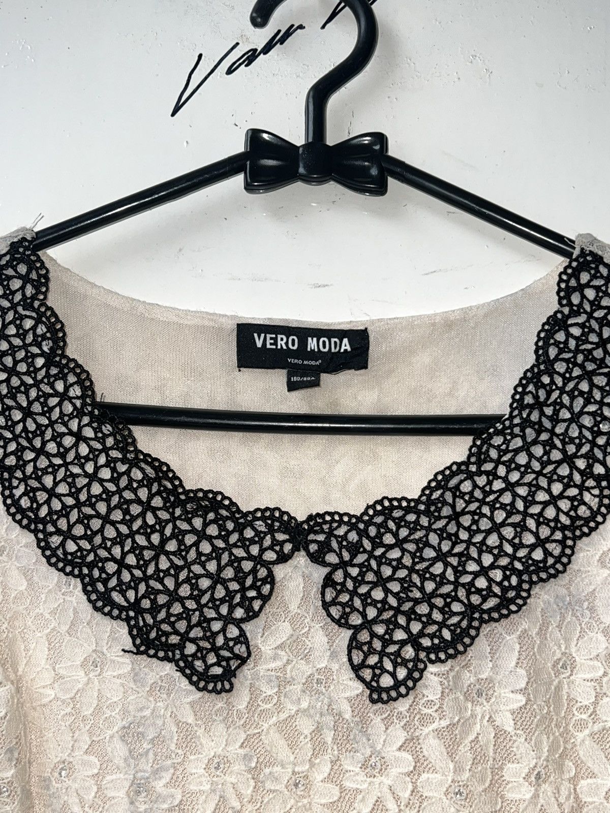 Other VERO MODA Cream Brokat T-shirt Size XS / US 0-2 / IT 36-38 - 13 Thumbnail