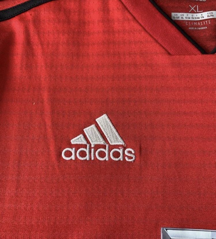 Adidas Jersey fred manchester united Size US S / EU 44-46 / 1 - 7 Thumbnail