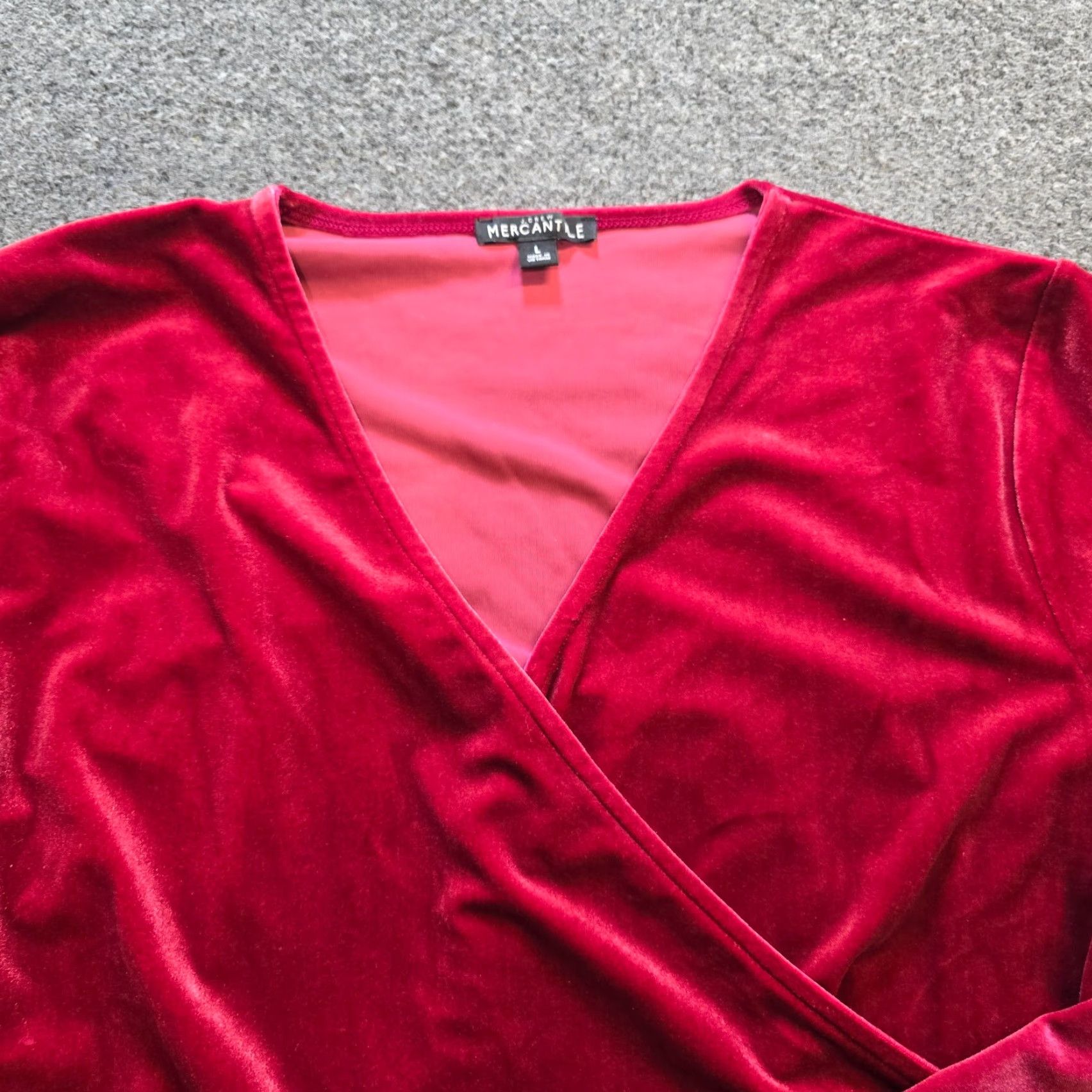 J.Crew J.CREW Blouse Womens Large Red Velour Deep V Long Sleeve Stretch Casual Size L / US 10 / IT 46 - 2 Thumbnail