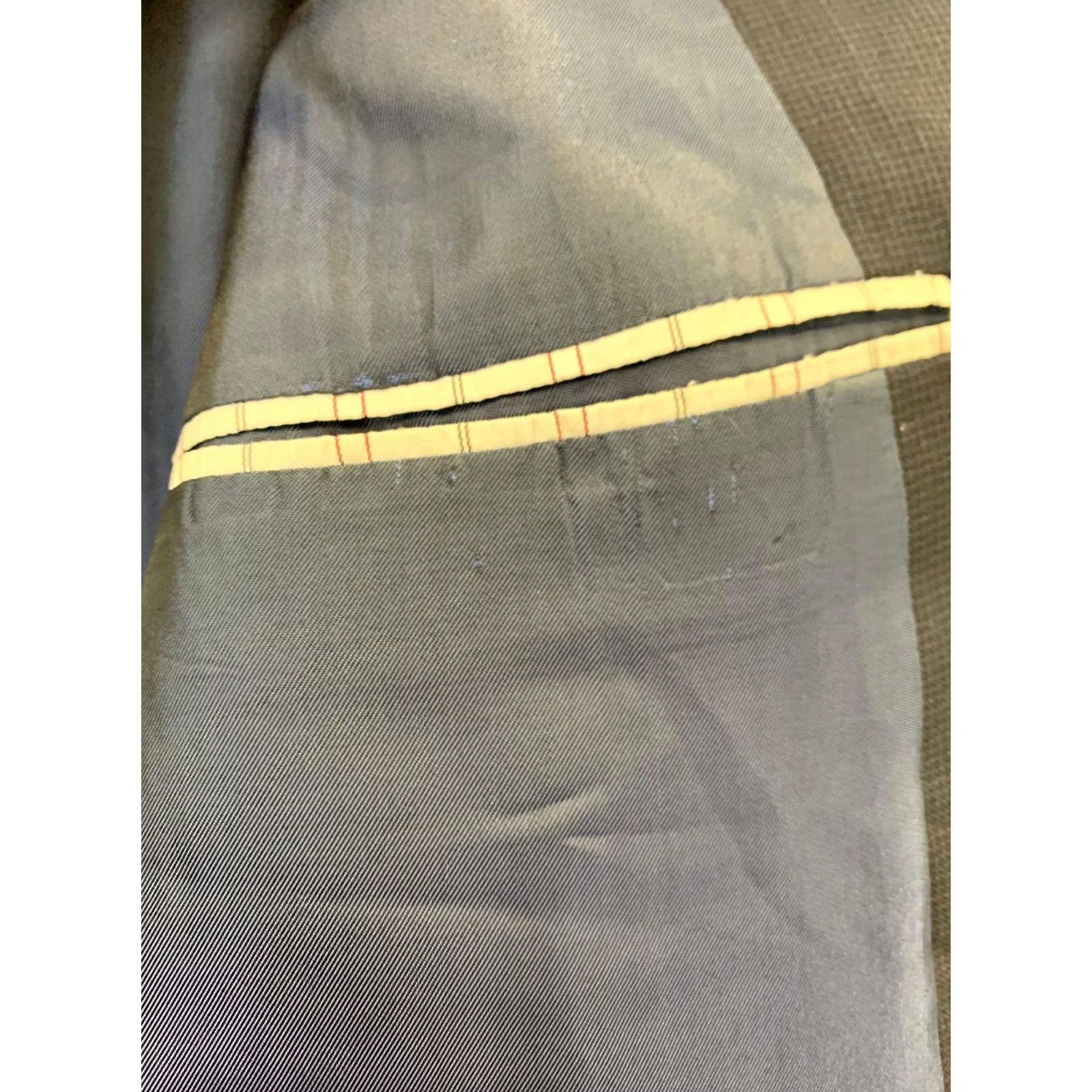 Vintage Hickey Freeman Navy Blazer 48R 2 Button Wool Sport Coat Made in USA Men’s Blazer Wool Navy 48 Chest USA 2-Button Classic Tailored Fit Mens Size 48R - 6 Thumbnail