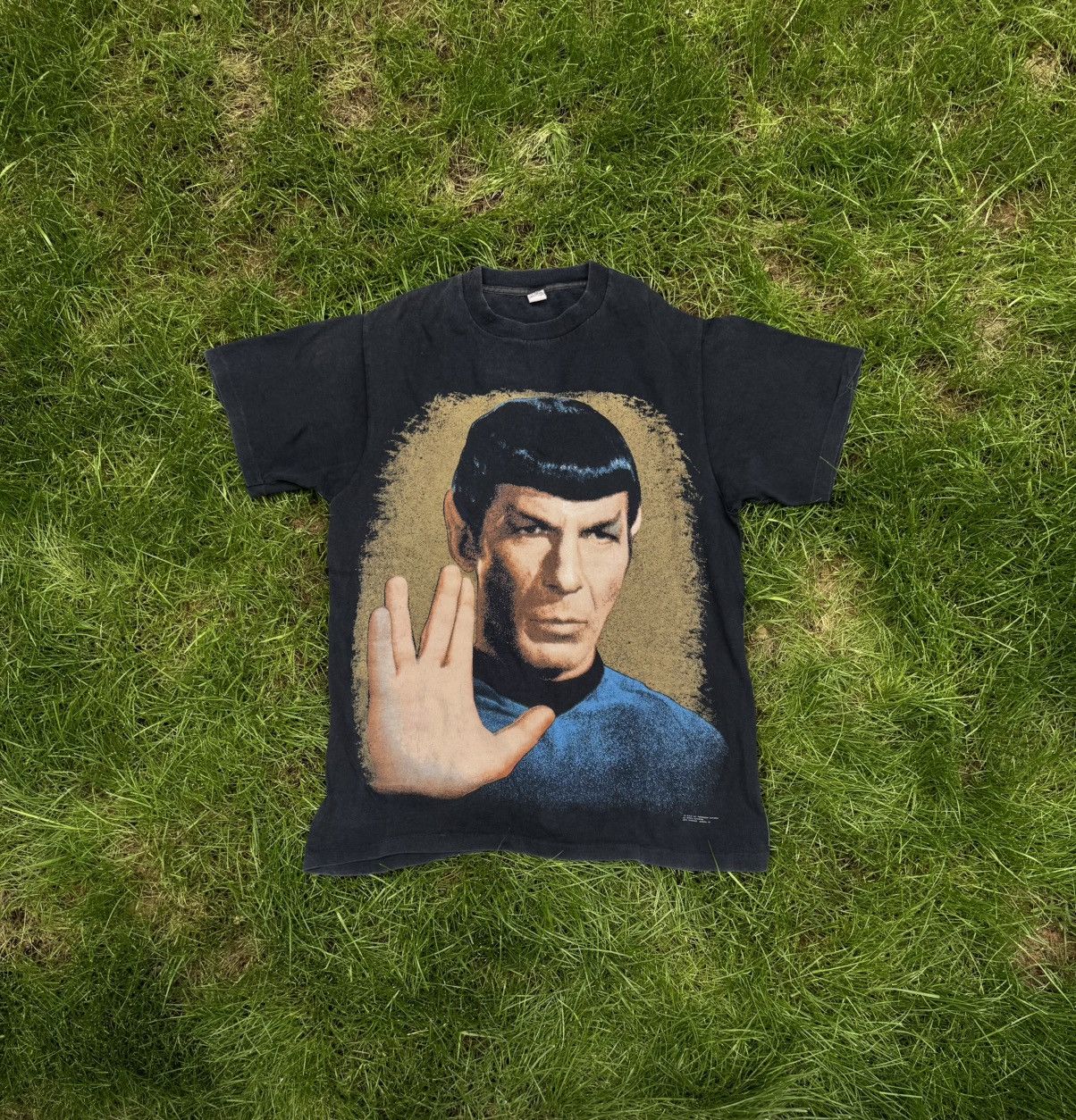 Changes Vintage 1991 Star Trek "Mr. Spock" graphic t-shirt Size US L / EU 52-54 / 3 - 1 Thumbnail