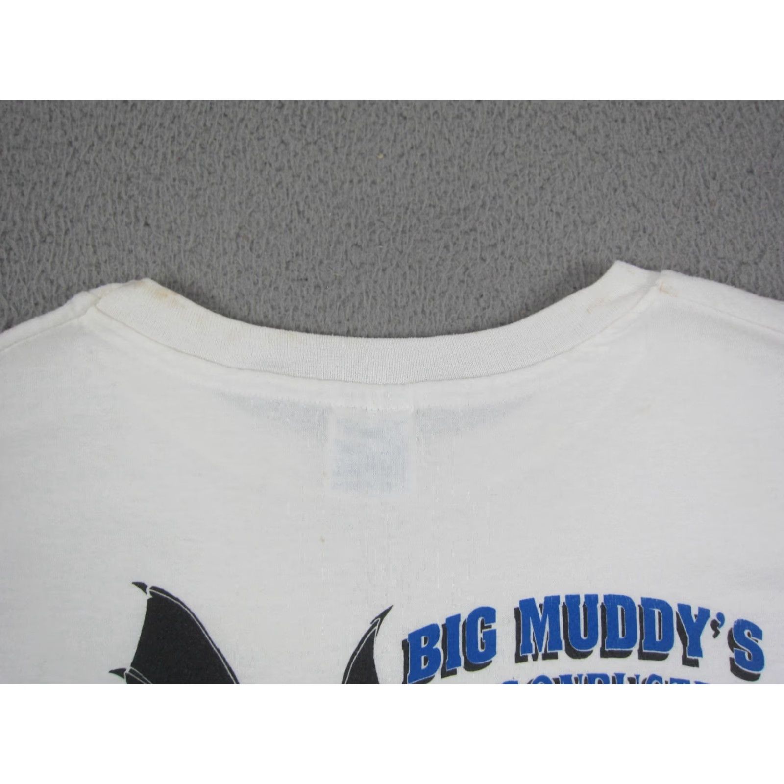 Hanes Vintage Hanes Shirt XL White Crew Neck Short Sleeve USA 90s Classic School T-Shirt Mens Regular Fit Cotton Polyester Knit Single Stitch Size US XL / EU 56 / 4 - 7 Thumbnail