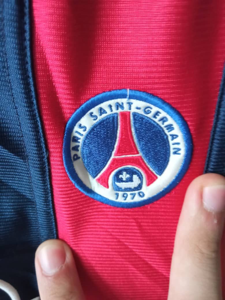 Vintage 2001-2002 PSG Home Soccer Jersey Size US S / EU 44-46 / 1 - 4 Thumbnail