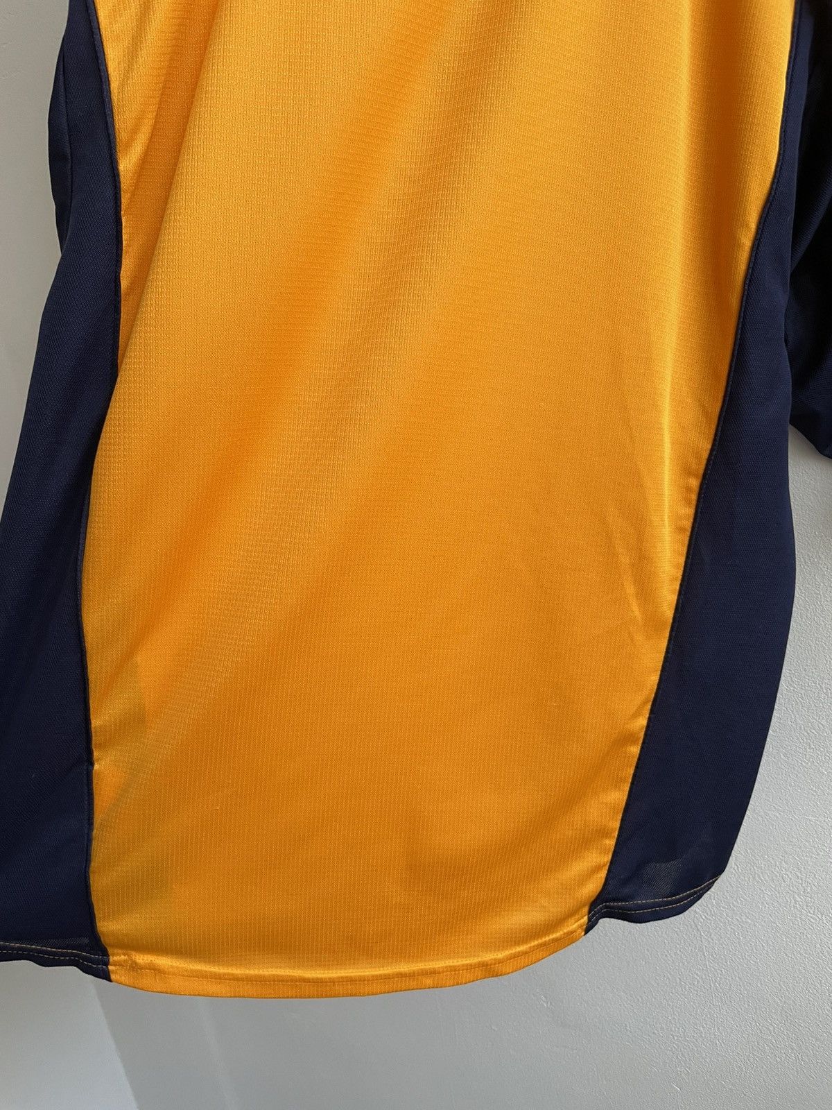 Reebok LIVERPOOL 2000 2001 2002 REEBOK SOCCER JERSEY FOOTBALL SHIRT Size US L / EU 52-54 / 3 - 16 Thumbnail