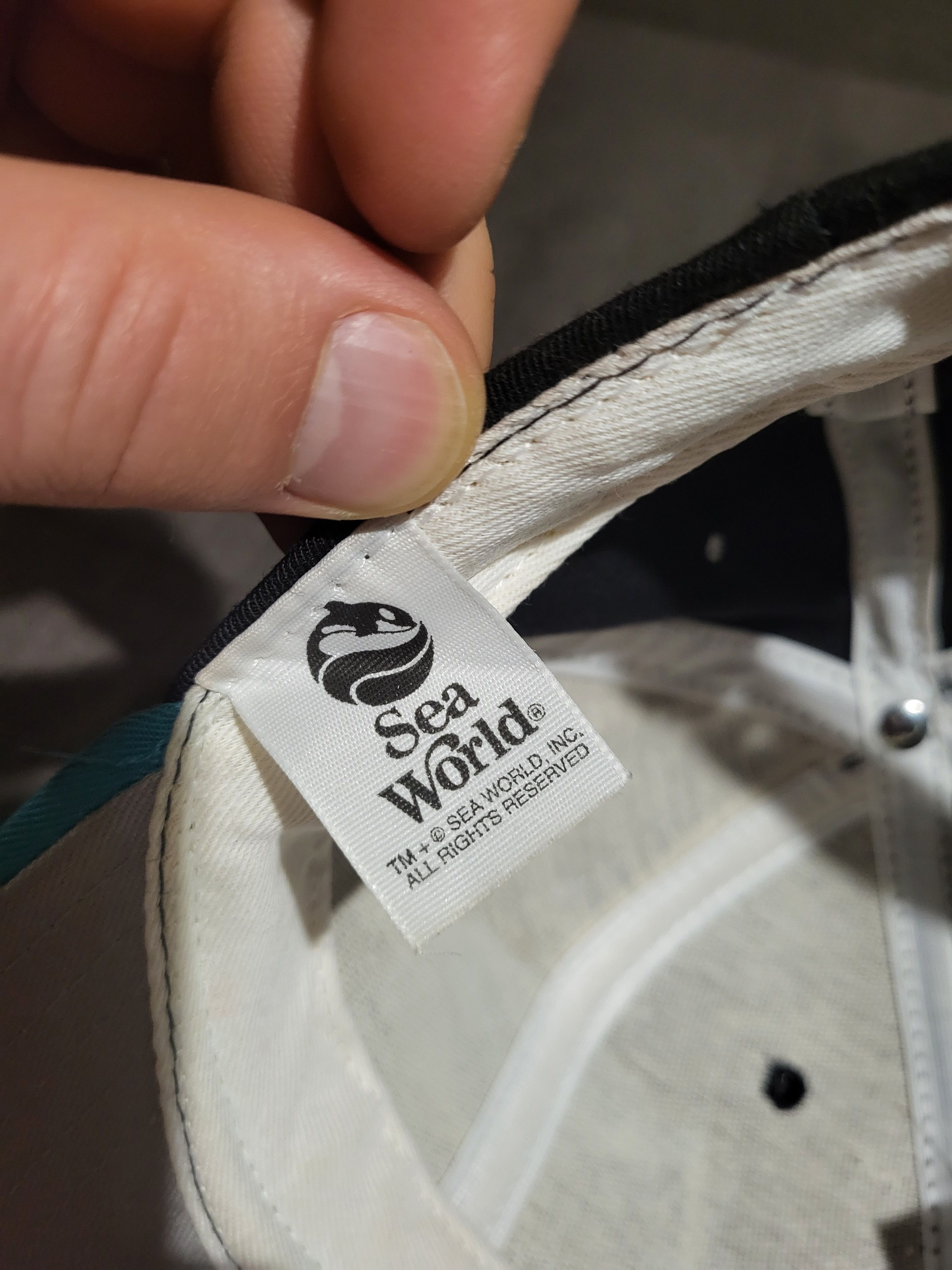 Other vintage NEW ERA Sea World cap snapback Size ONE SIZE - 8 Thumbnail