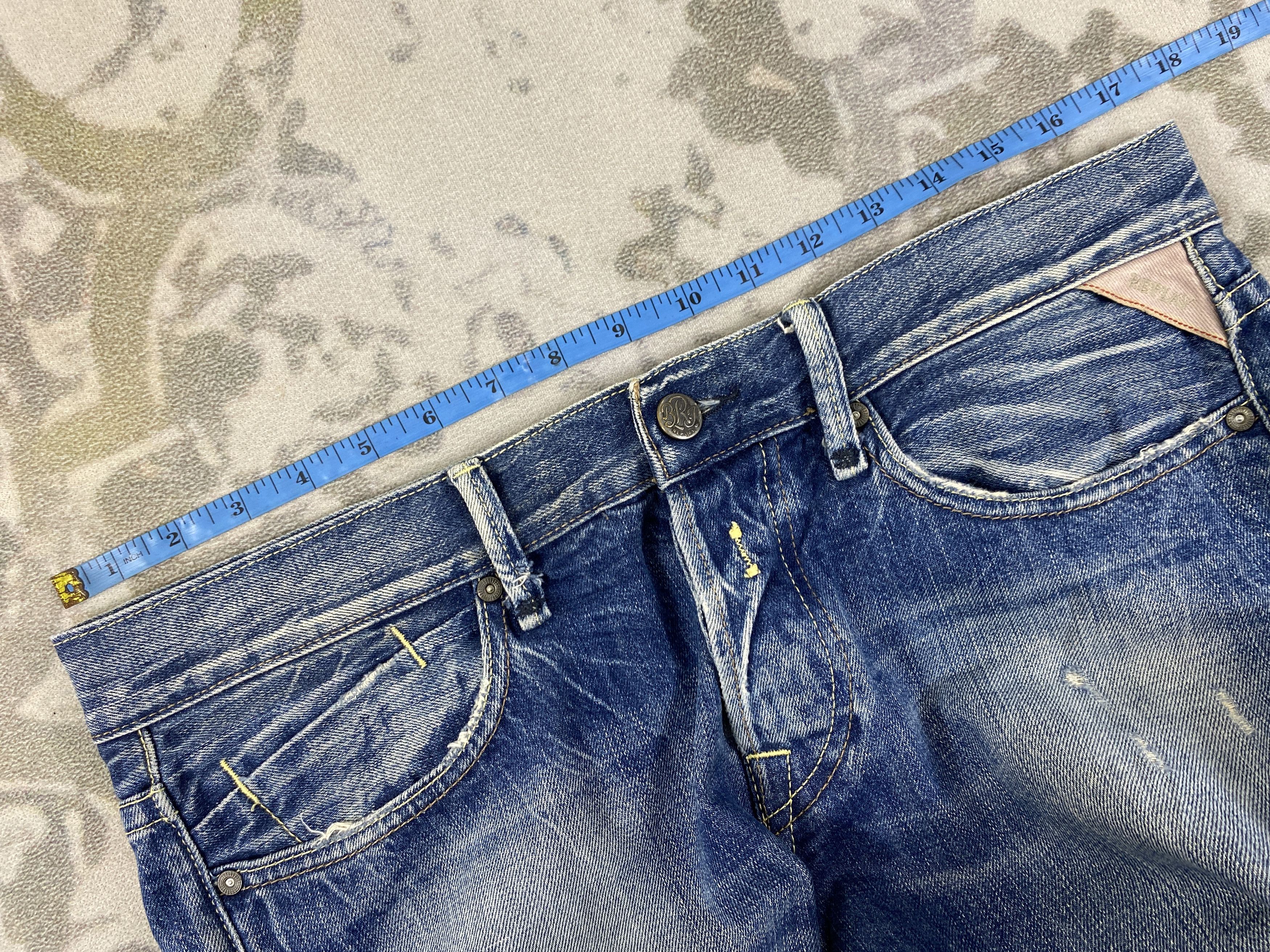 Le Grande Bleu (L.G.B.) Faded Blue Vintage Replay Jeans 35x32 Denim- JN3594 Size US 35 - 5 Thumbnail