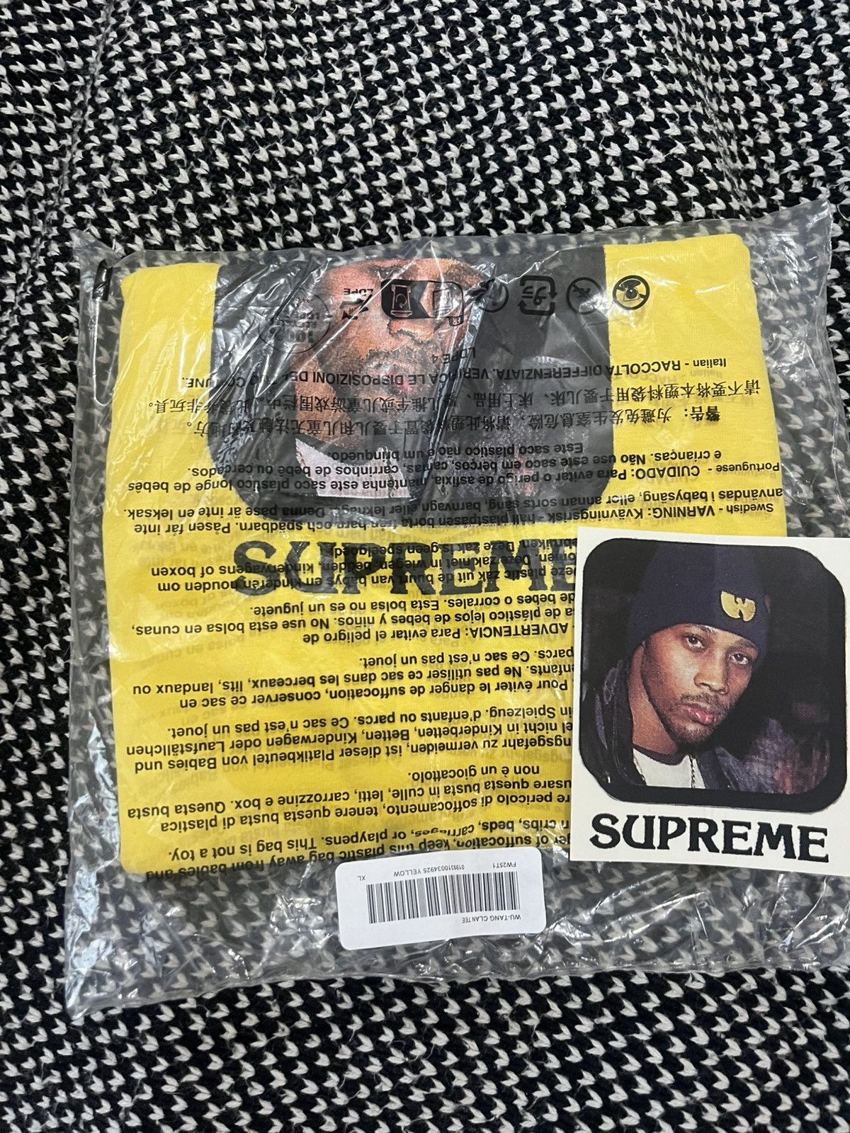 Supreme Supreme FW25 Rza Wu Tang Tee Yellow XL w RZA Sticker Size US XL / EU 56 / 4 - 1 Thumbnail