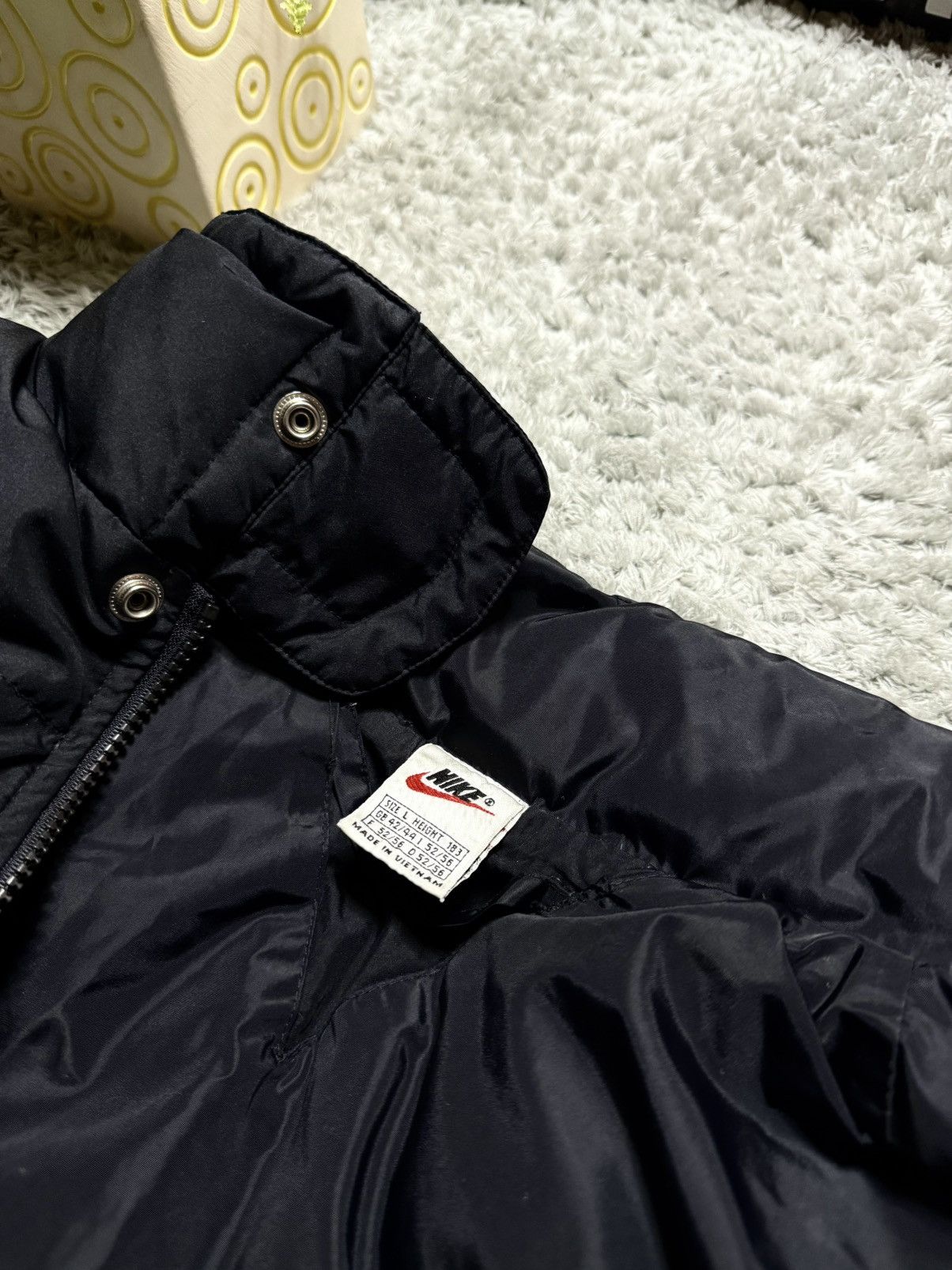 Nike 90s Nike Puffer Vintage Jacket Rare Big Logo Swoosh Size US L / EU 52-54 / 3 - 9 Thumbnail